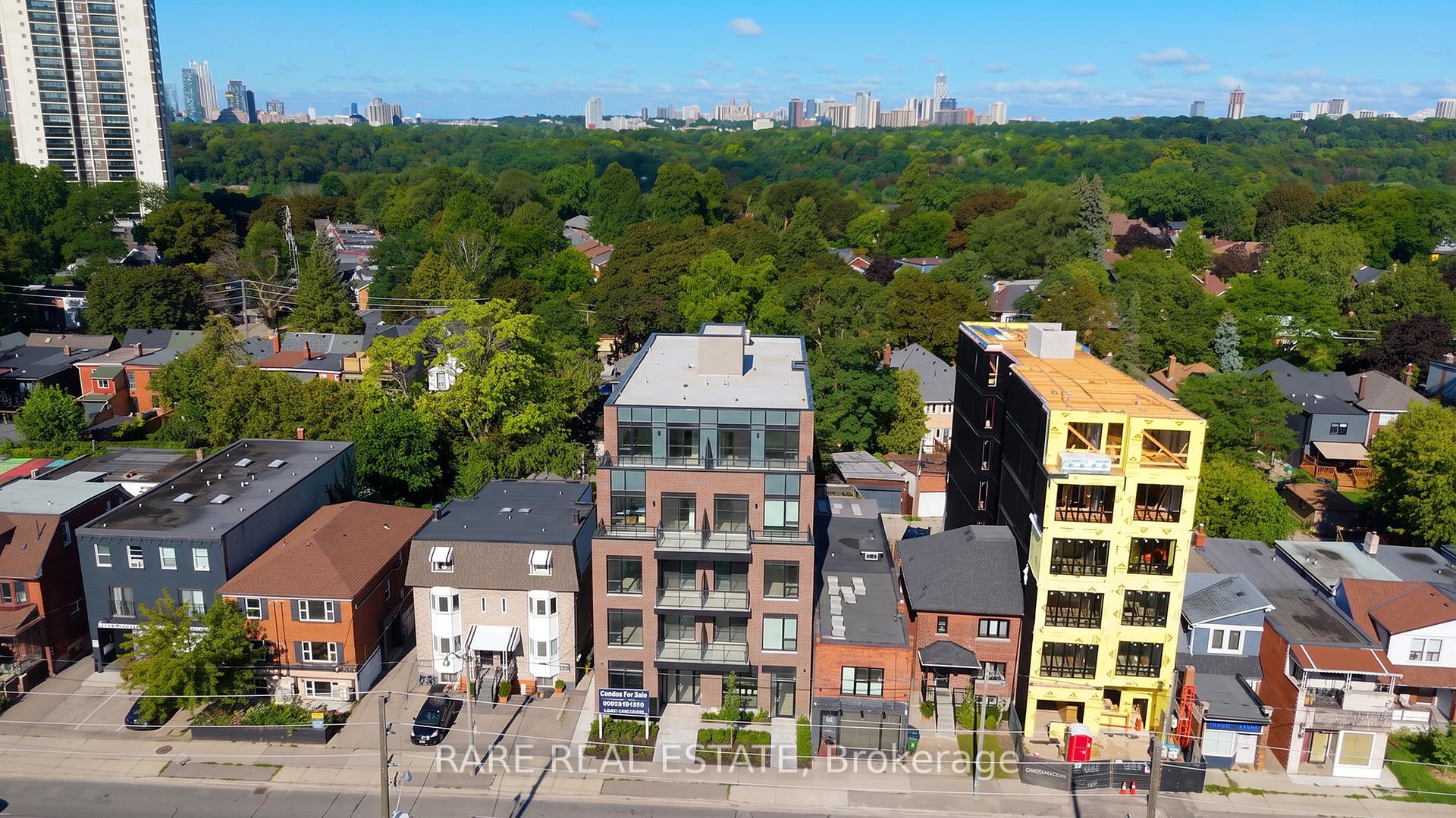 Photo 6 of 890 & 892 Broadview Avenue, Toronto, Playter Estates-Danforth — HOMEH