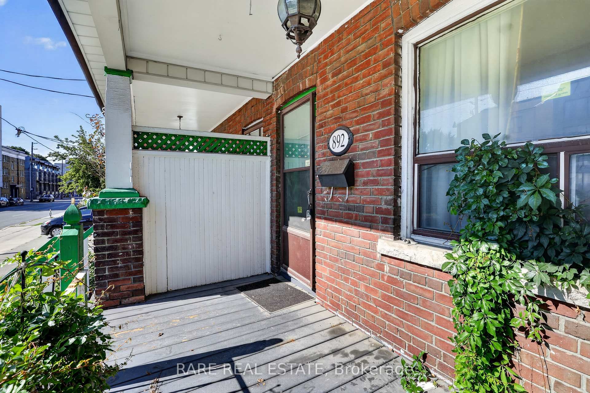 Photo 10 of 890 & 892 Broadview Avenue, Toronto, Playter Estates-Danforth — HOMEH