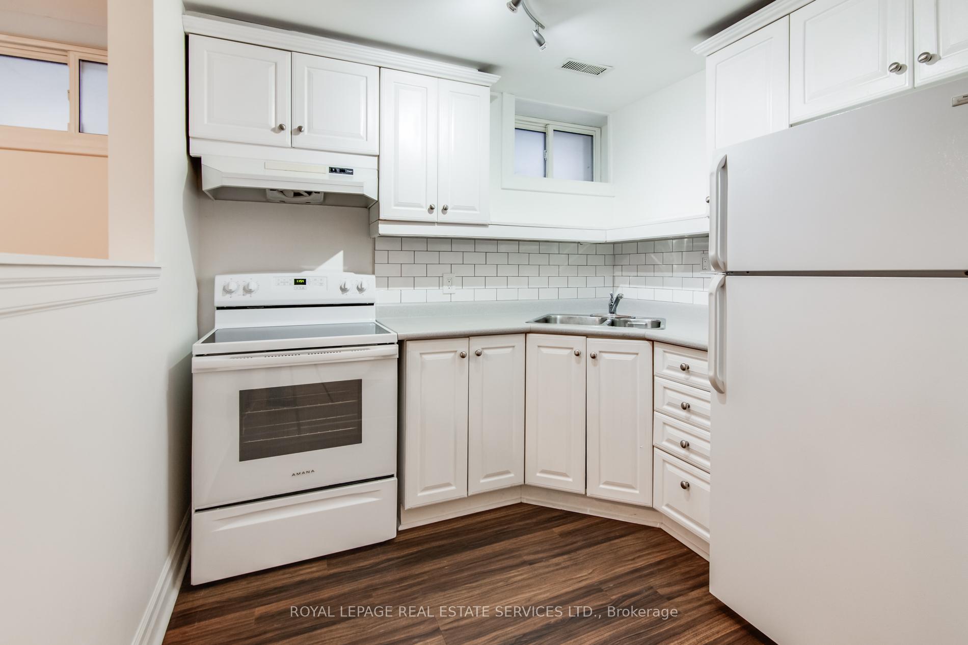 Photo 6 of Unit L, 116 Gillard Avenue, Toronto, Greenwood-Coxwell — HOMEH