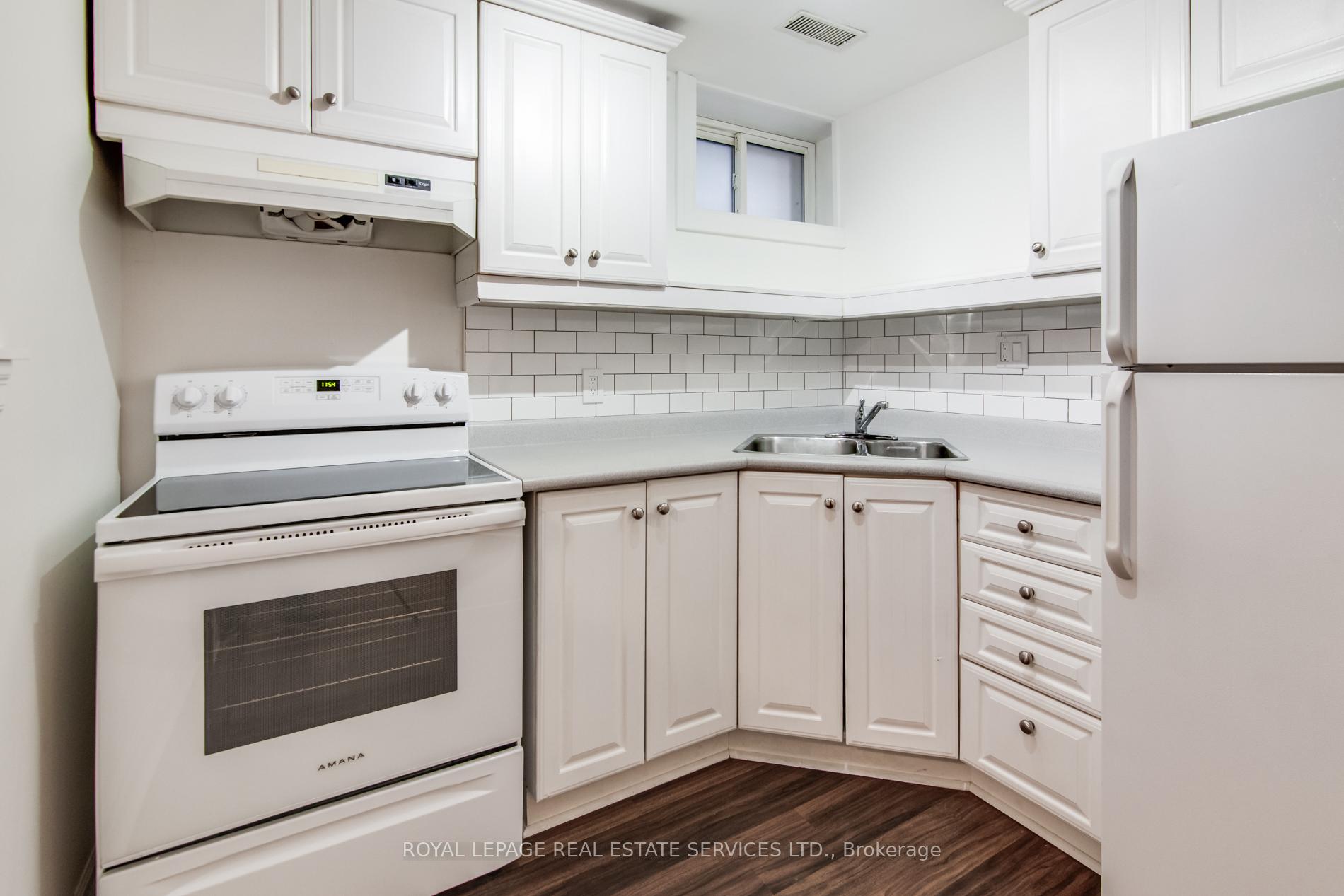 Photo 7 of Unit L, 116 Gillard Avenue, Toronto, Greenwood-Coxwell — HOMEH