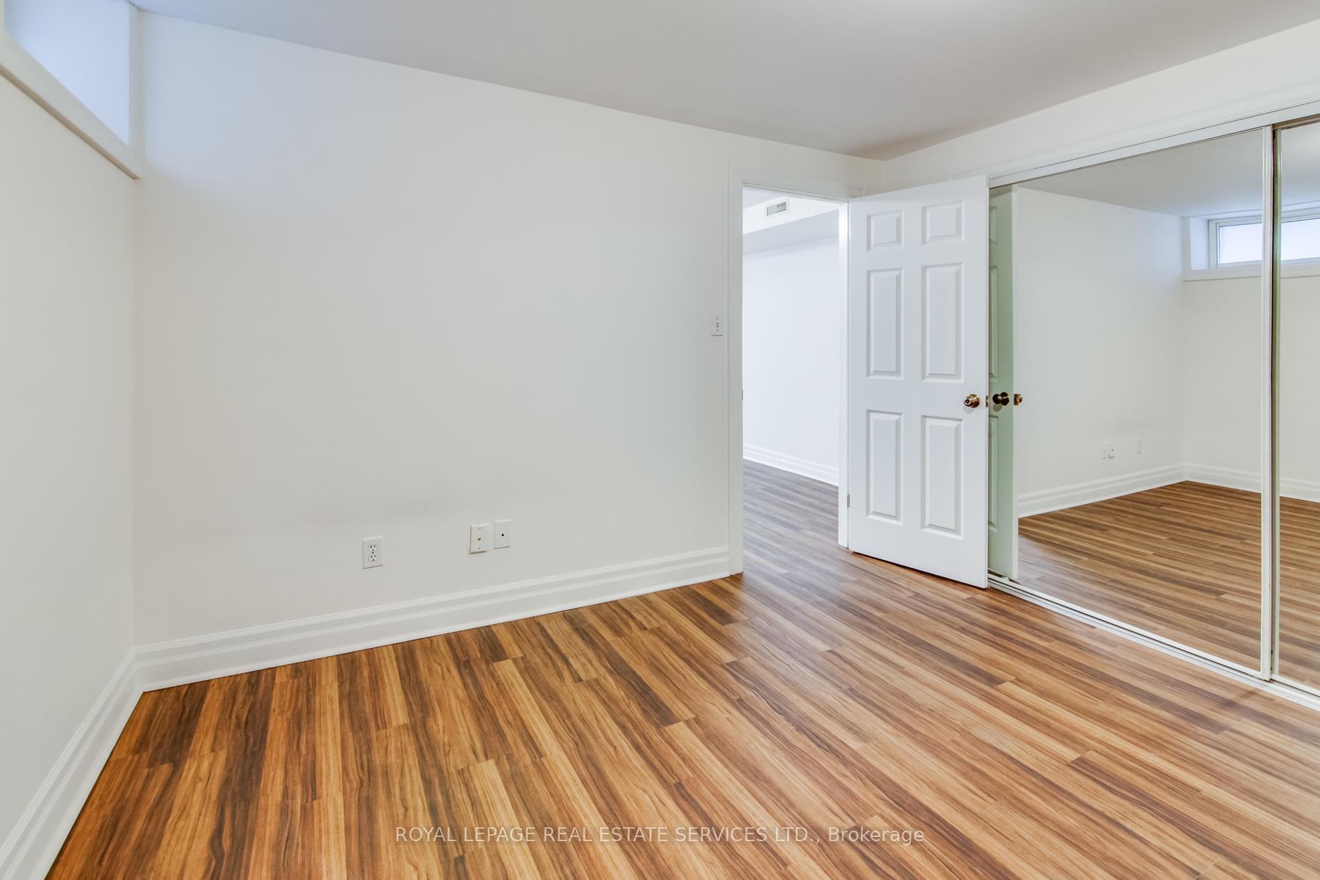 Photo 16 of Unit L, 116 Gillard Avenue, Toronto, Greenwood-Coxwell — HOMEH