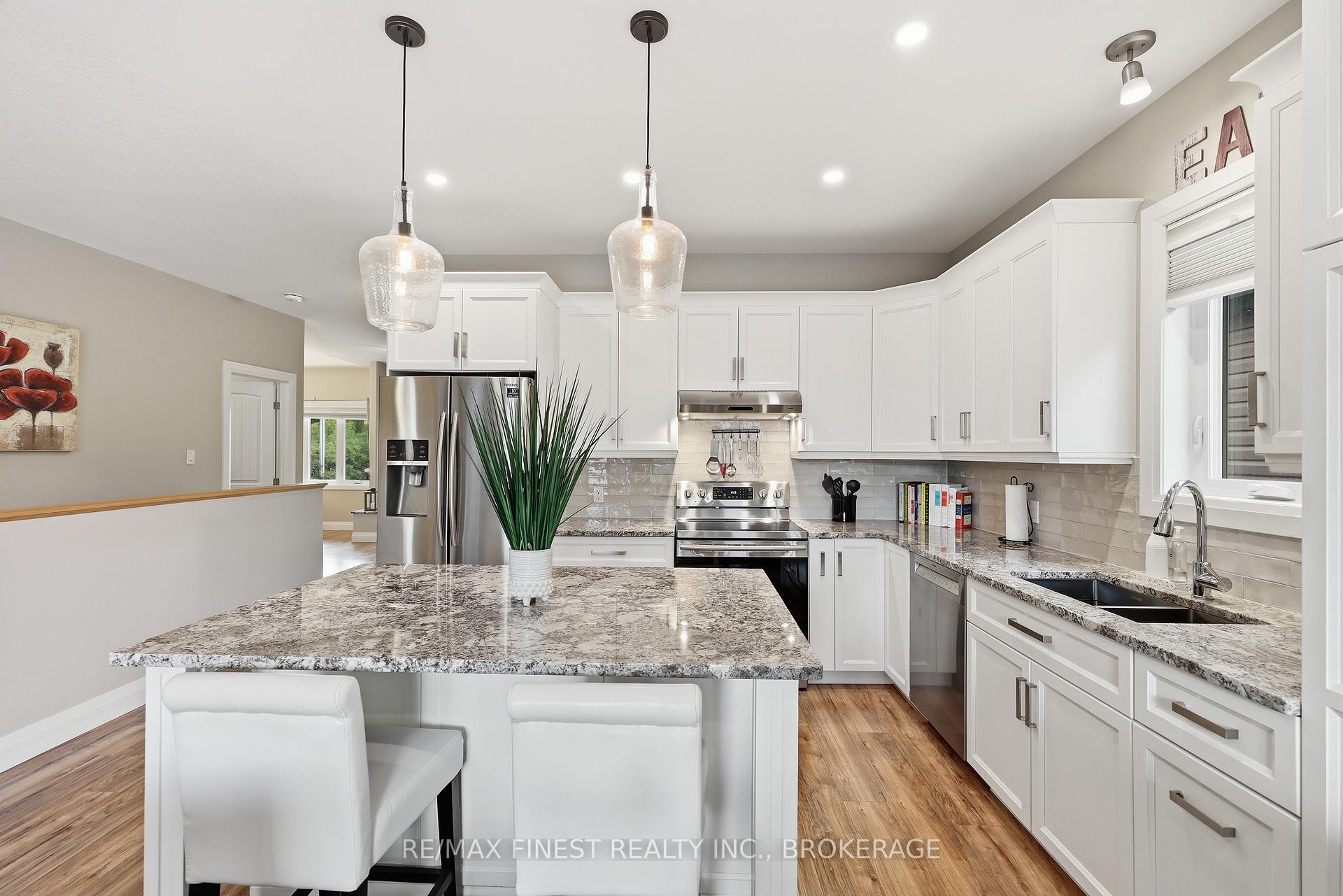 Photo 11 of 386 Nalon Road, Gananoque, Gananoque — HOMEH