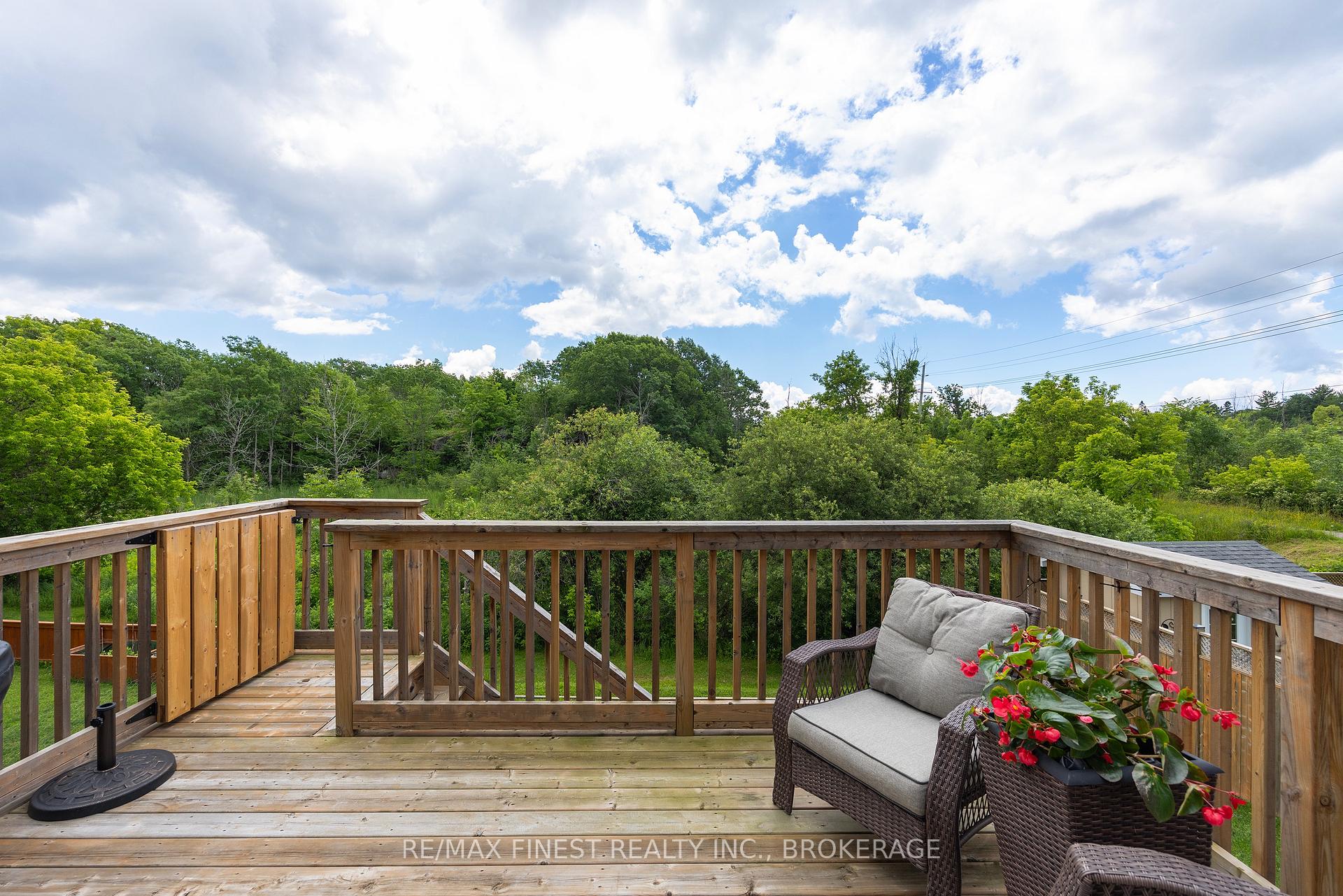 Photo 36 of 386 Nalon Road, Gananoque, Gananoque — HOMEH