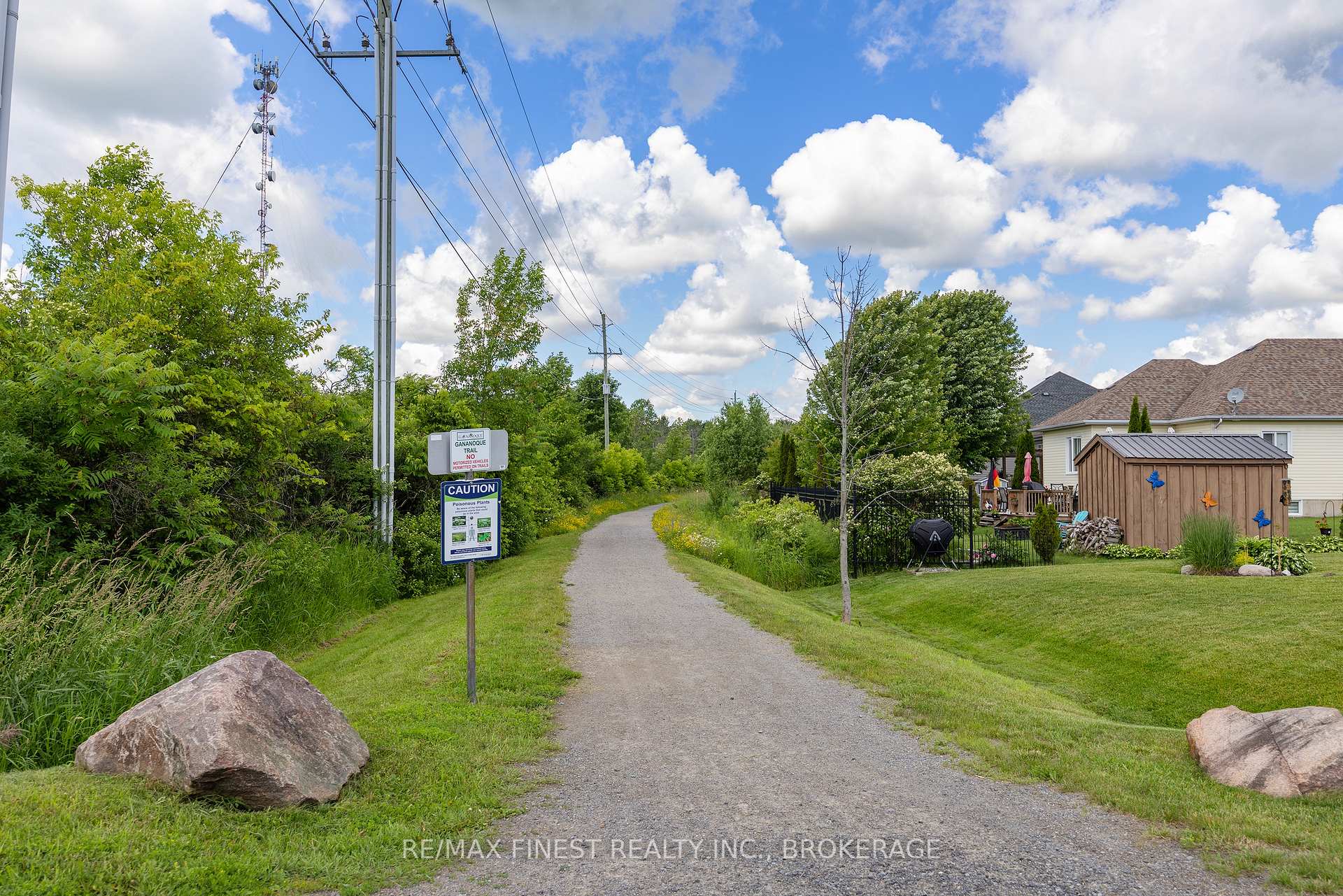 Photo 38 of 386 Nalon Road, Gananoque, Gananoque — HOMEH