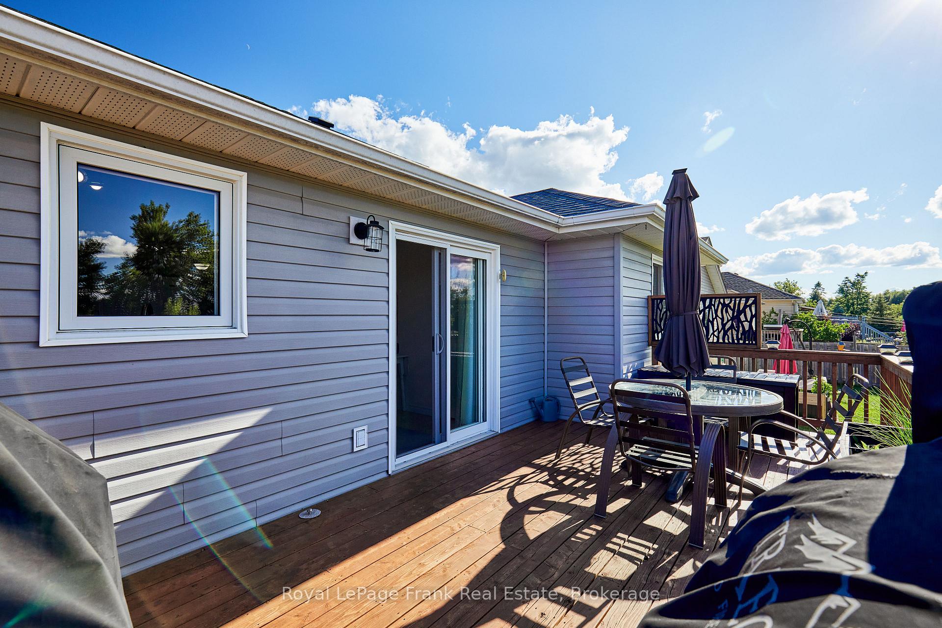Photo 26 of 24 Beverly Street, Kawartha Lakes, Lindsay — HOMEH