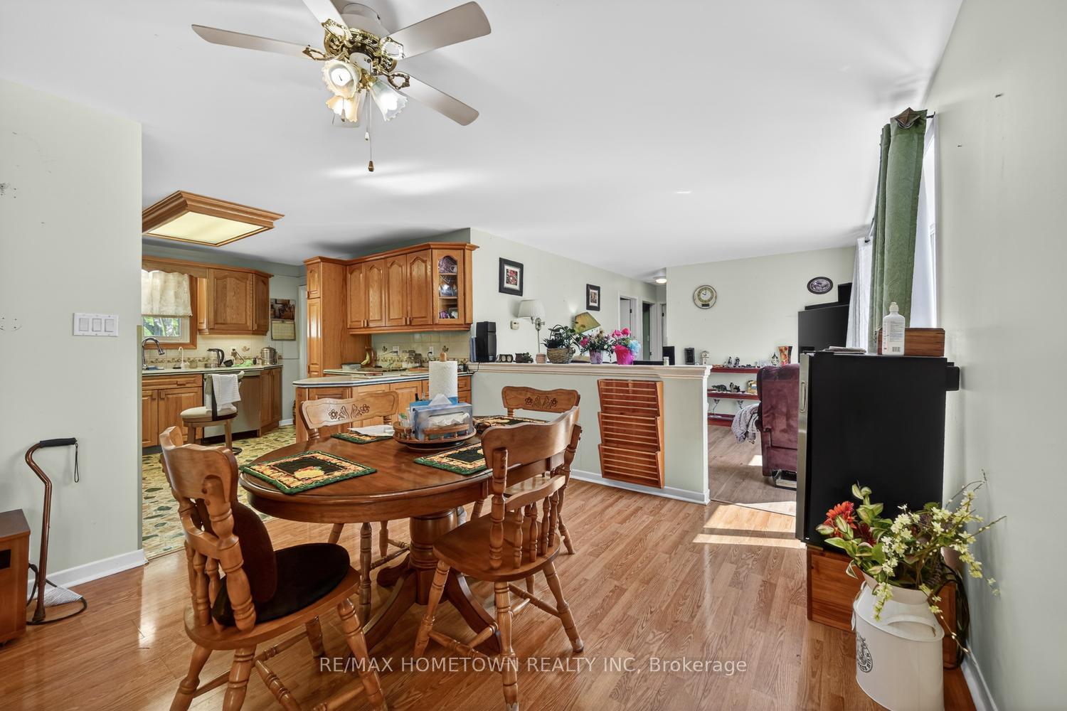 Photo 9 of 1404 Hallecks Road E, Elizabethtown-Kitley, Elizabethtown Kitley (Old Kitley) Twp — HOMEH