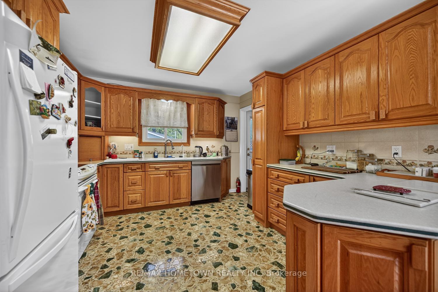 Photo 13 of 1404 Hallecks Road E, Elizabethtown-Kitley, Elizabethtown Kitley (Old Kitley) Twp — HOMEH