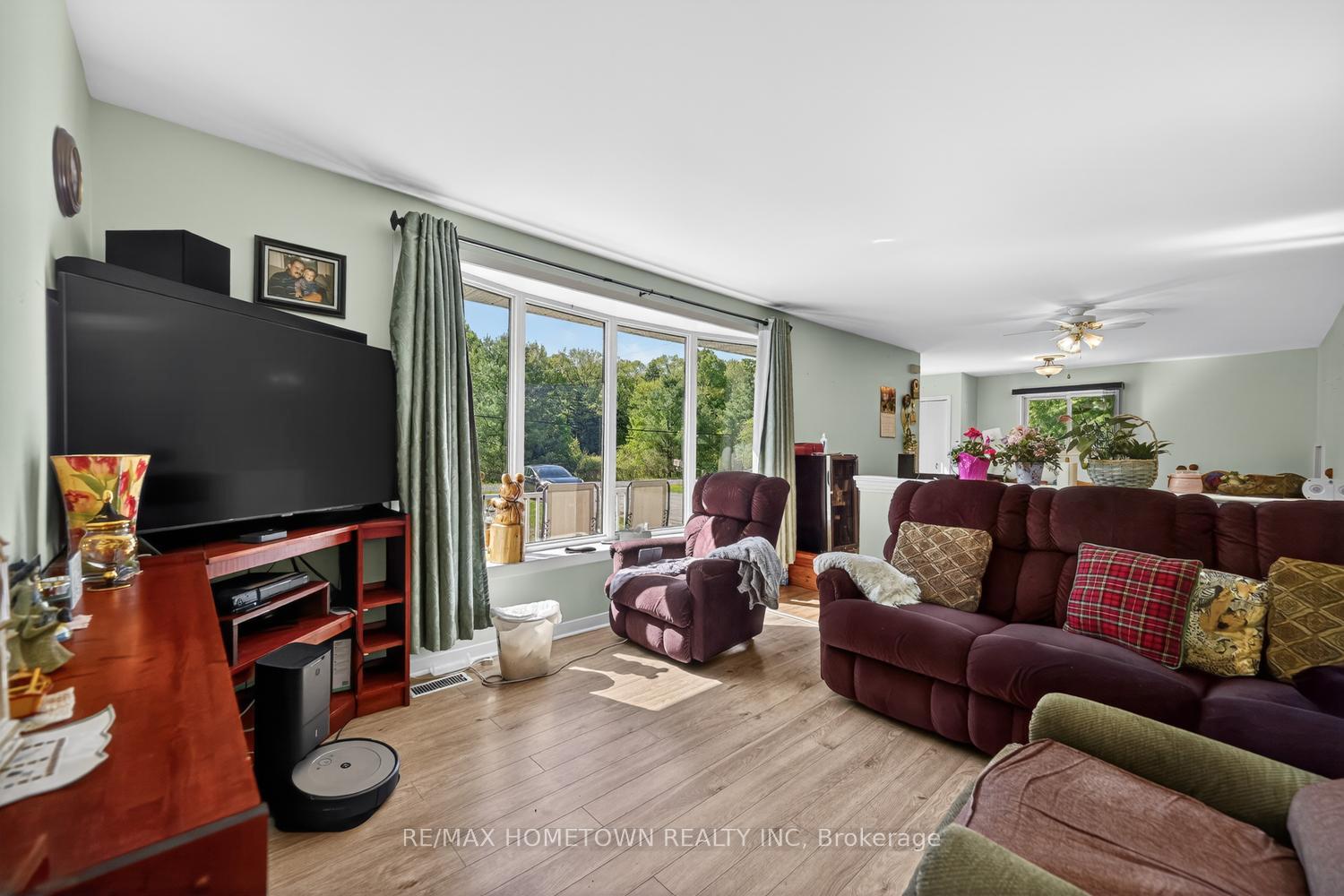 Photo 14 of 1404 Hallecks Road E, Elizabethtown-Kitley, Elizabethtown Kitley (Old Kitley) Twp — HOMEH