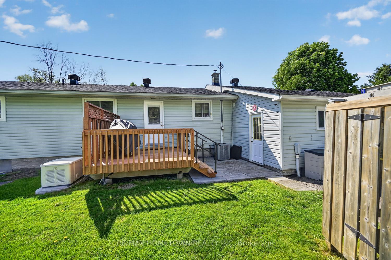 Photo 34 of 1404 Hallecks Road E, Elizabethtown-Kitley, Elizabethtown Kitley (Old Kitley) Twp — HOMEH