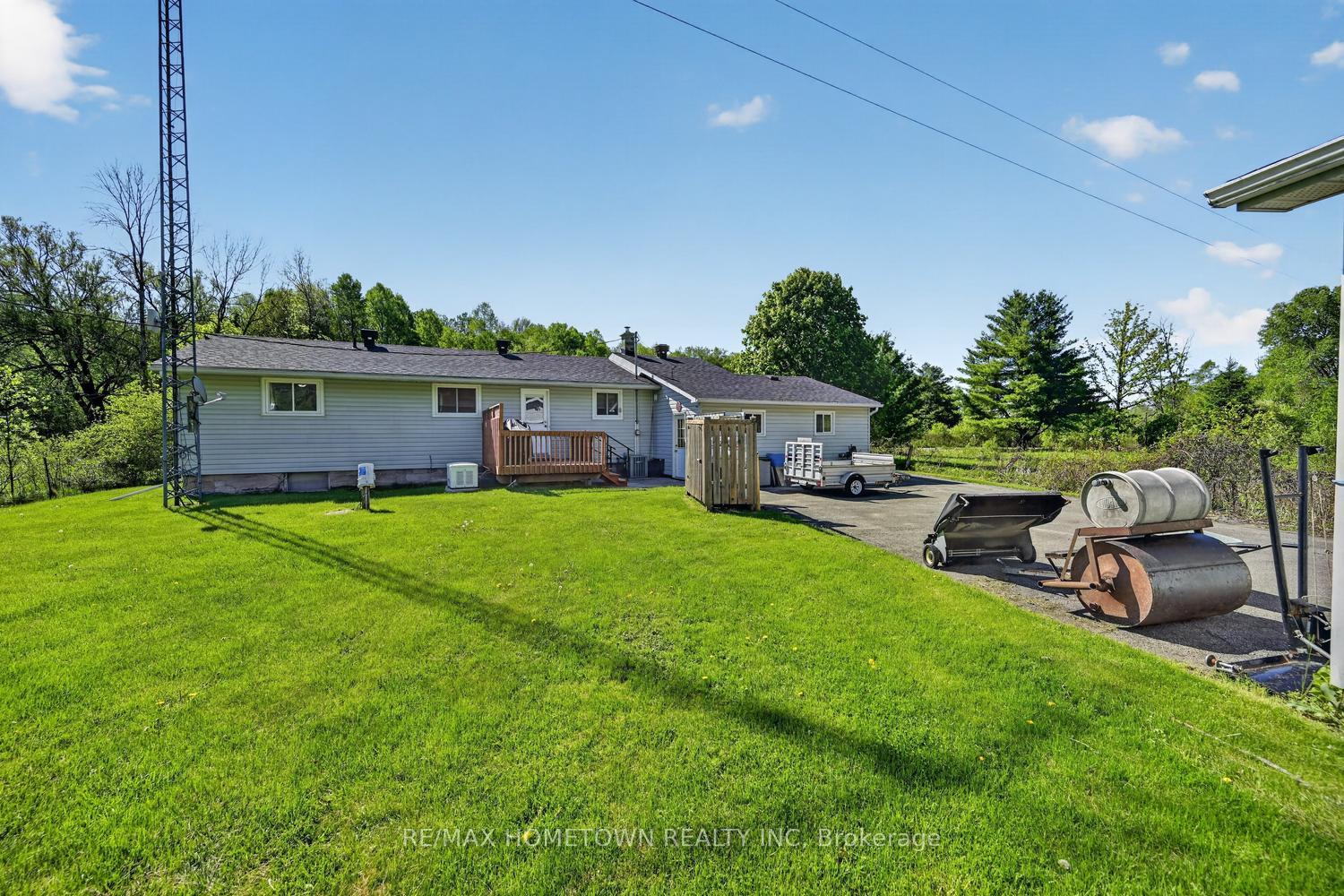 Photo 37 of 1404 Hallecks Road E, Elizabethtown-Kitley, Elizabethtown Kitley (Old Kitley) Twp — HOMEH