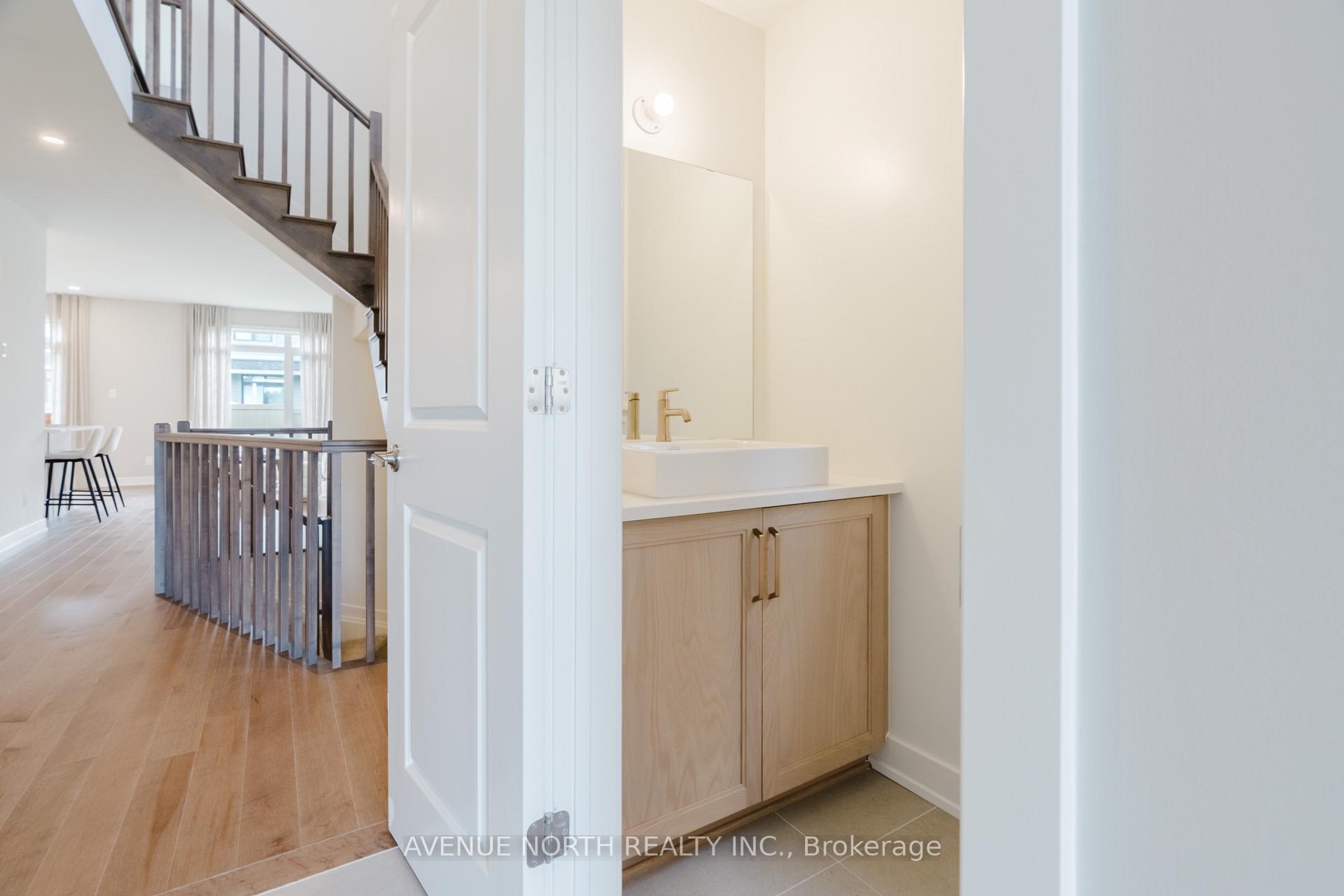 Photo 2 of 1200 Spoor Street, Ottawa, Kanata - Rural Kanata (Central) — HOMEH