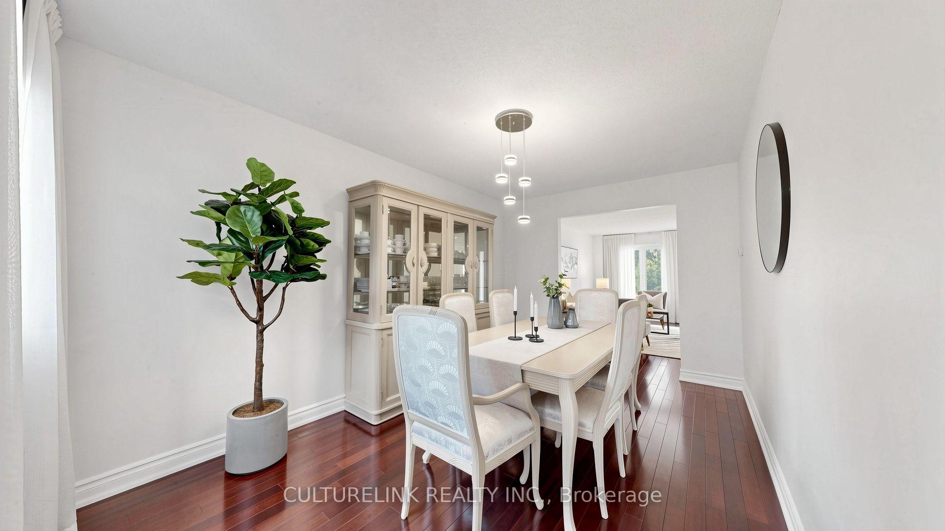 Photo 6 of 87 Morrison Crescent, Markham, Buttonville — HOMEH