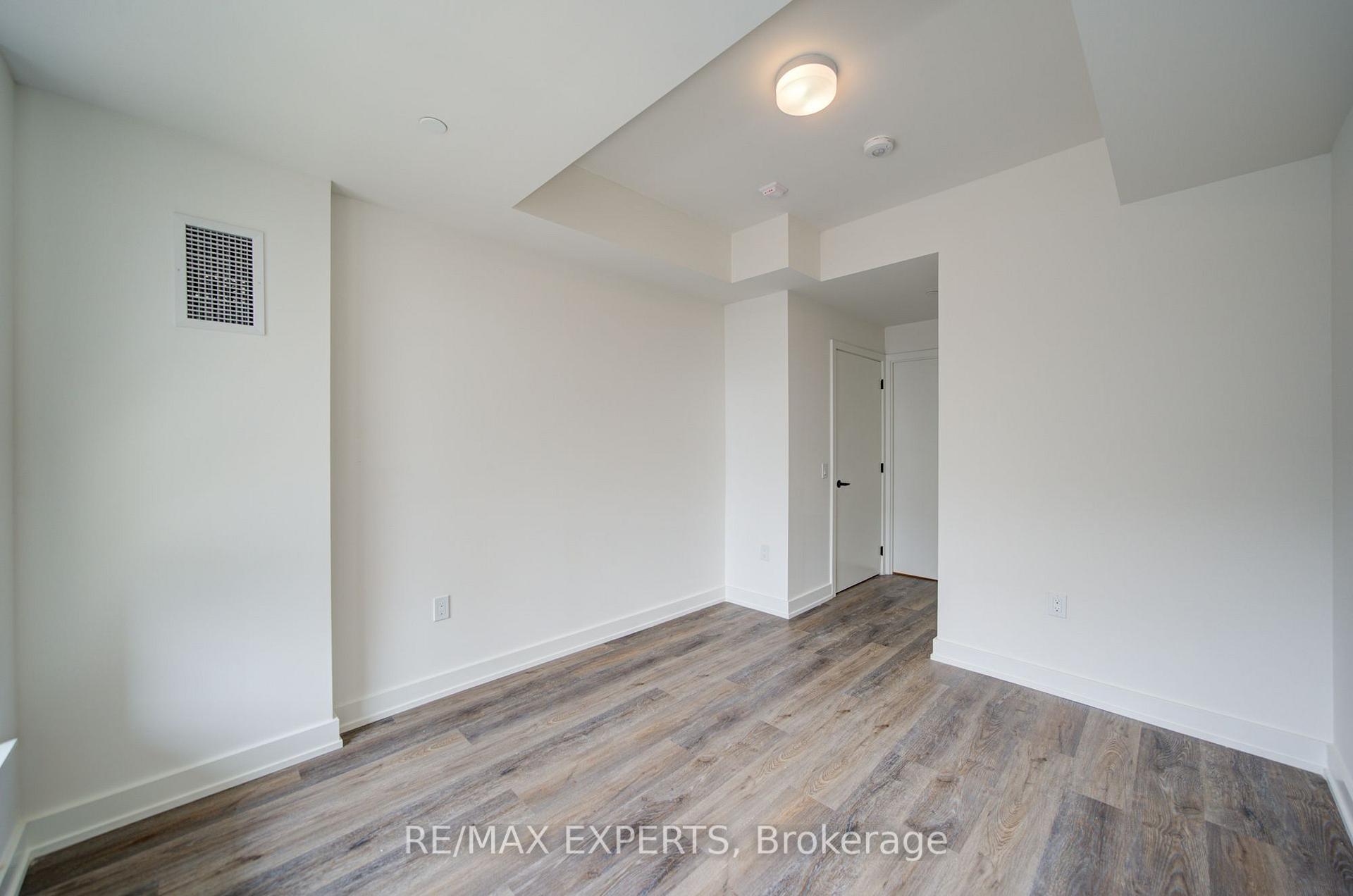 Photo 25 of Unit 517, 2475 Old Bronte Road, Oakville, Westmount — HOMEH