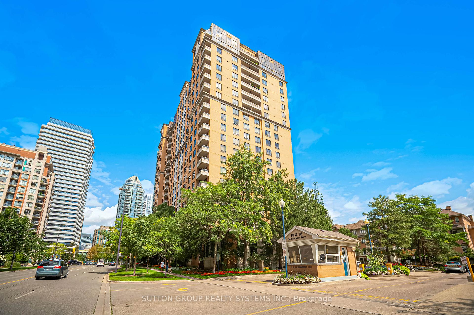Front of Unit 2007, 18 Sommerset Way