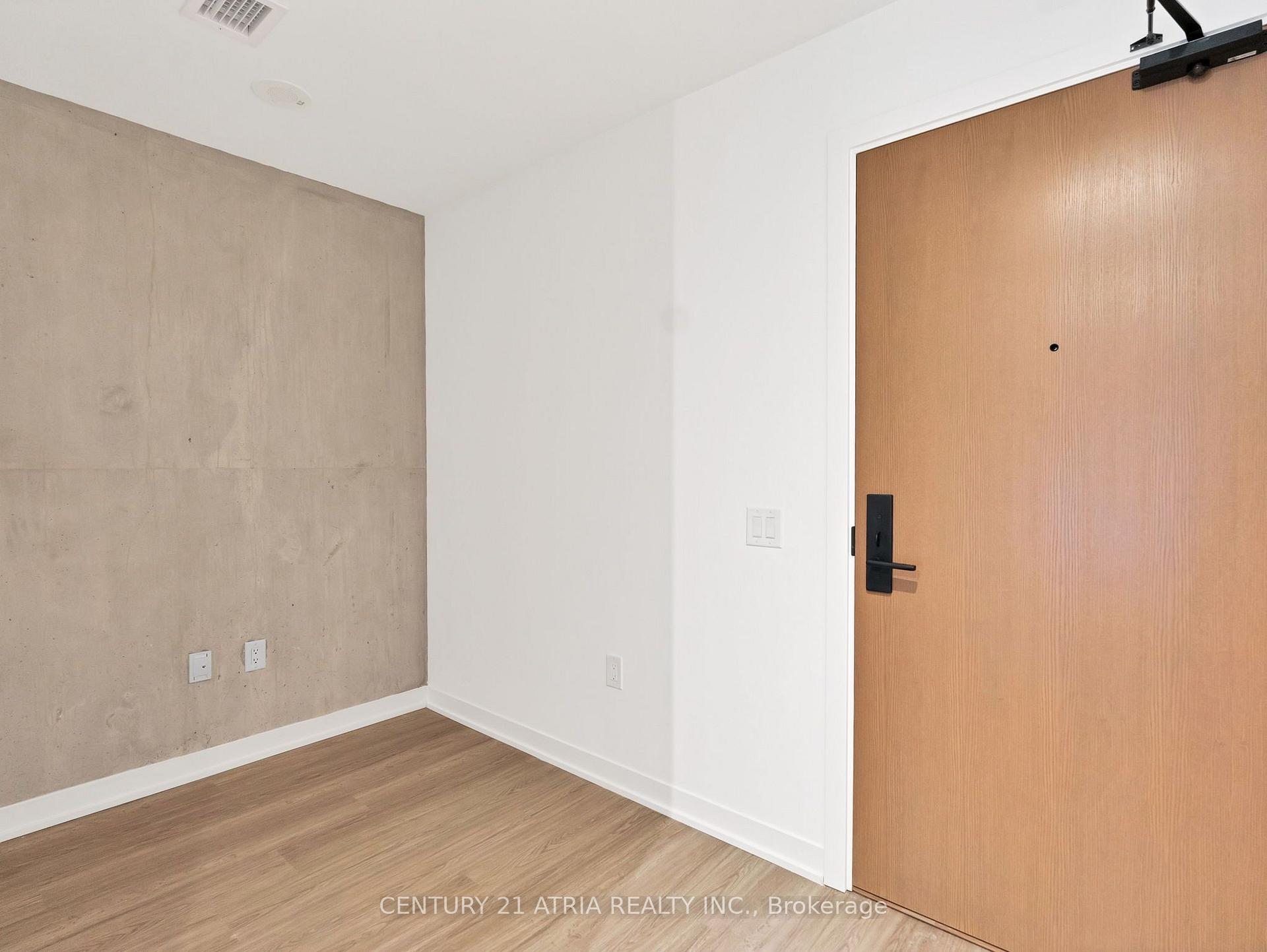 Photo 3 of Unit 716, 195 McCaul Street, Toronto, Kensington-Chinatown — HOMEH