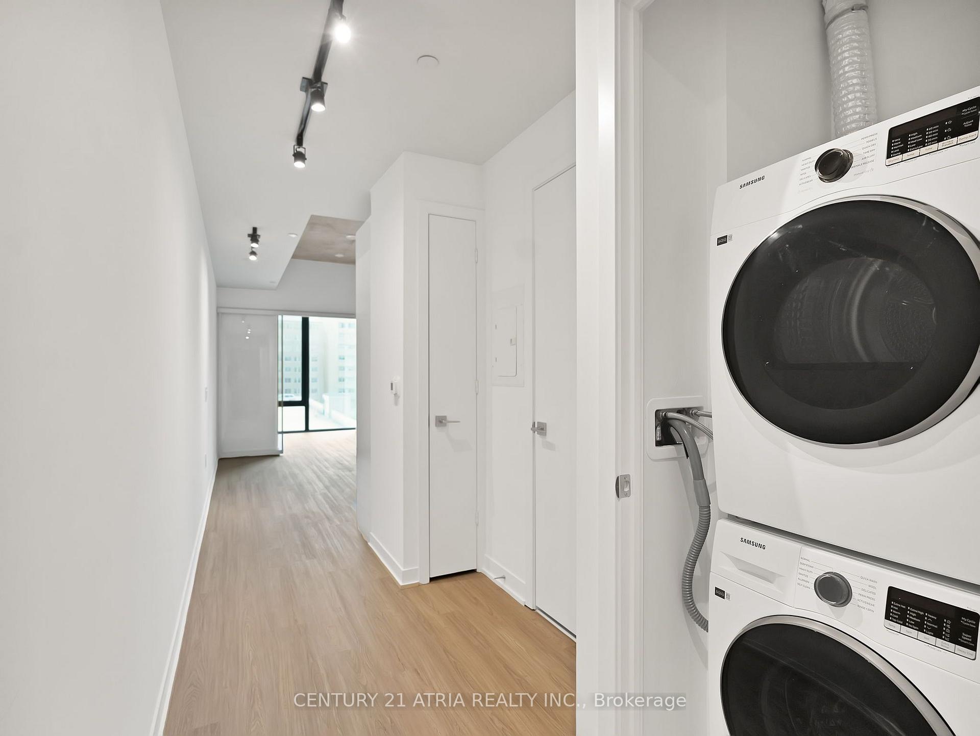 Photo 9 of Unit 716, 195 McCaul Street, Toronto, Kensington-Chinatown — HOMEH