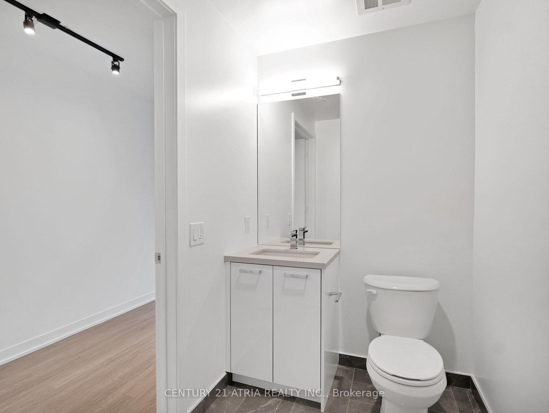 Photo 11 of Unit 716, 195 McCaul Street, Toronto, Kensington-Chinatown — HOMEH
