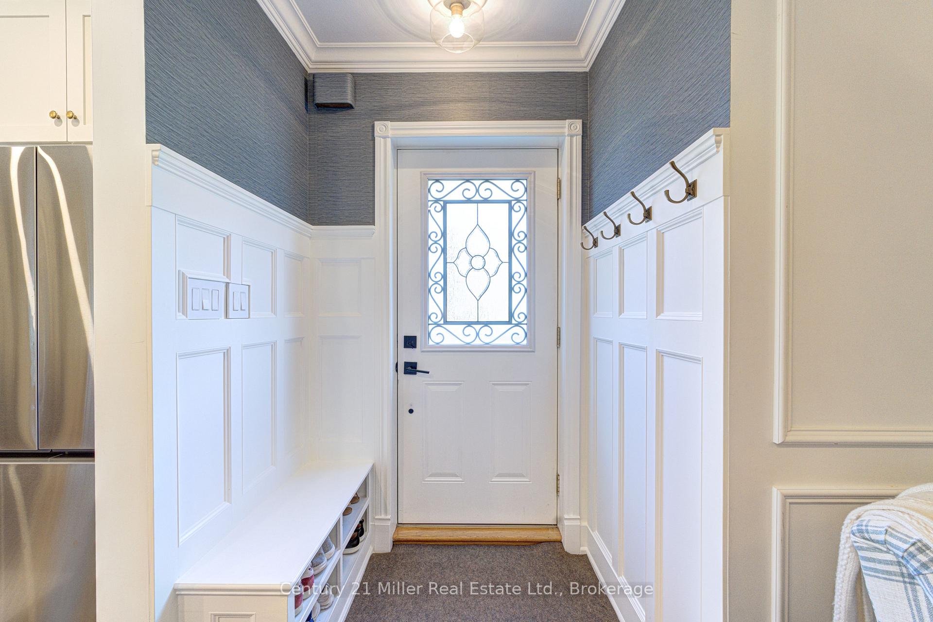 Photo 6 of 934 Danforth Avenue, Burlington, Bayview — HOMEH