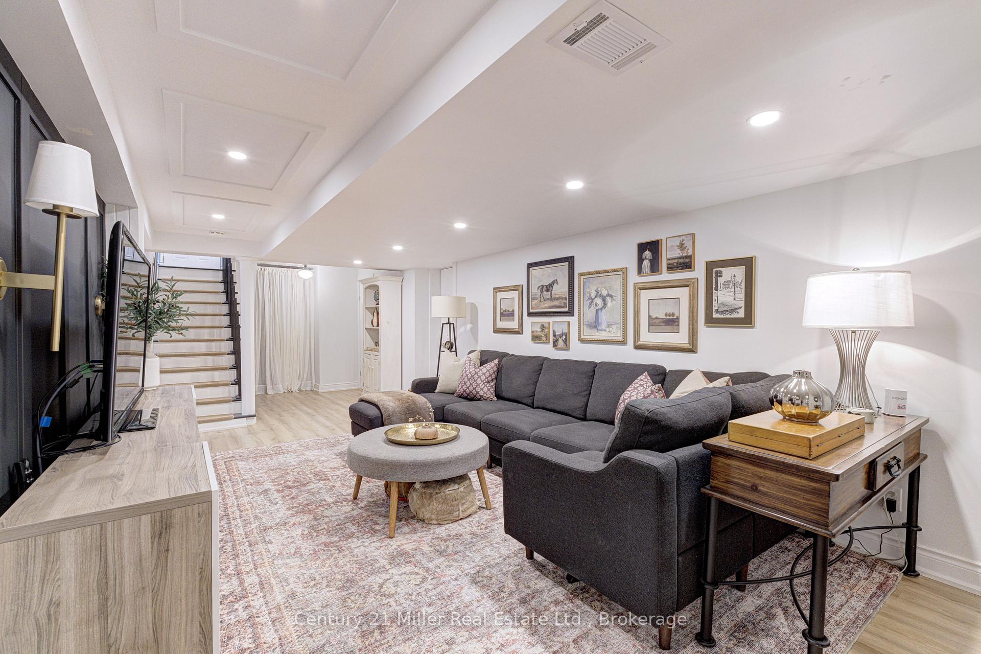 Photo 28 of 934 Danforth Avenue, Burlington, Bayview — HOMEH