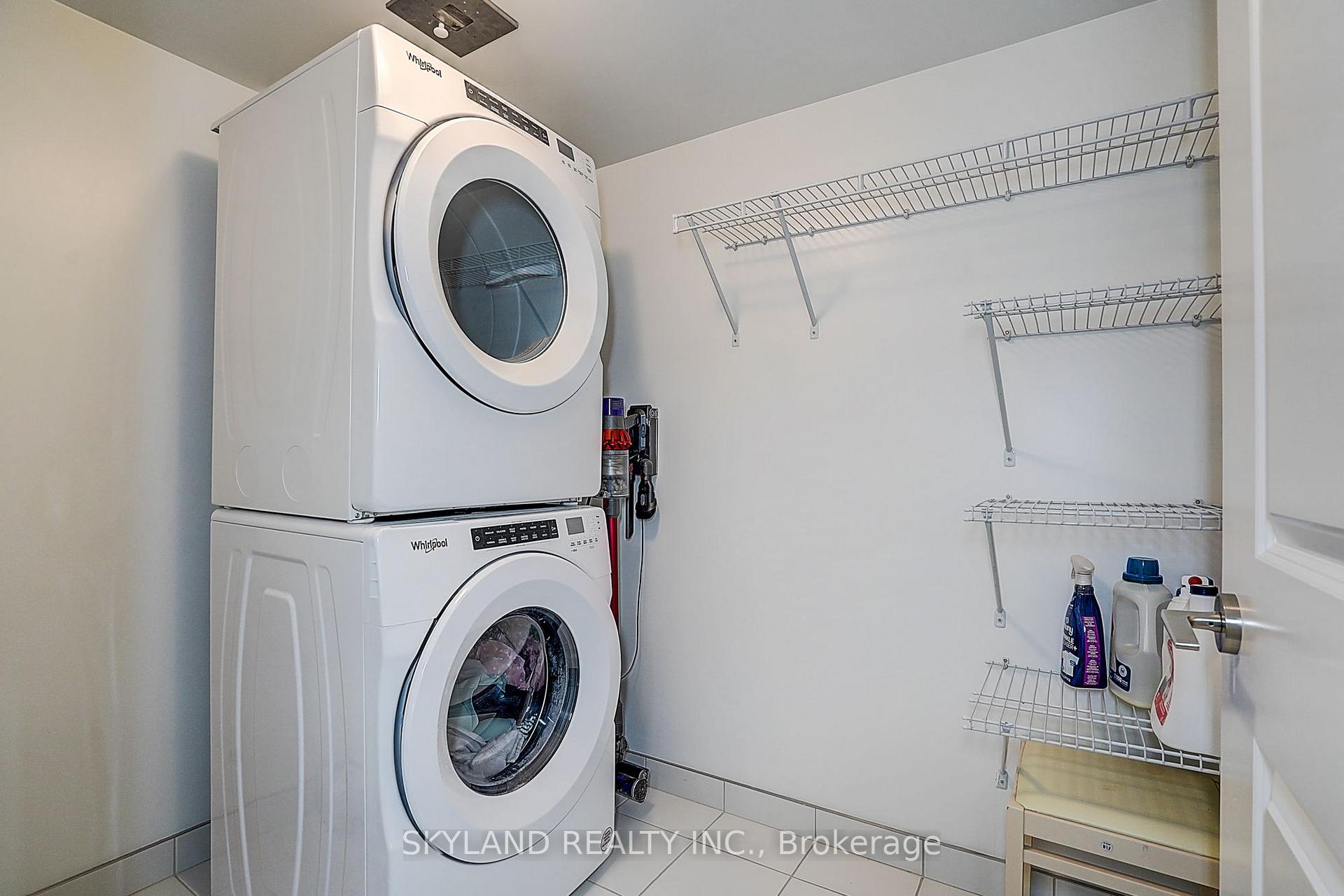 Photo 29 of Unit Th102, 100 Eagle Rock Way, Vaughan, Maple — HOMEH