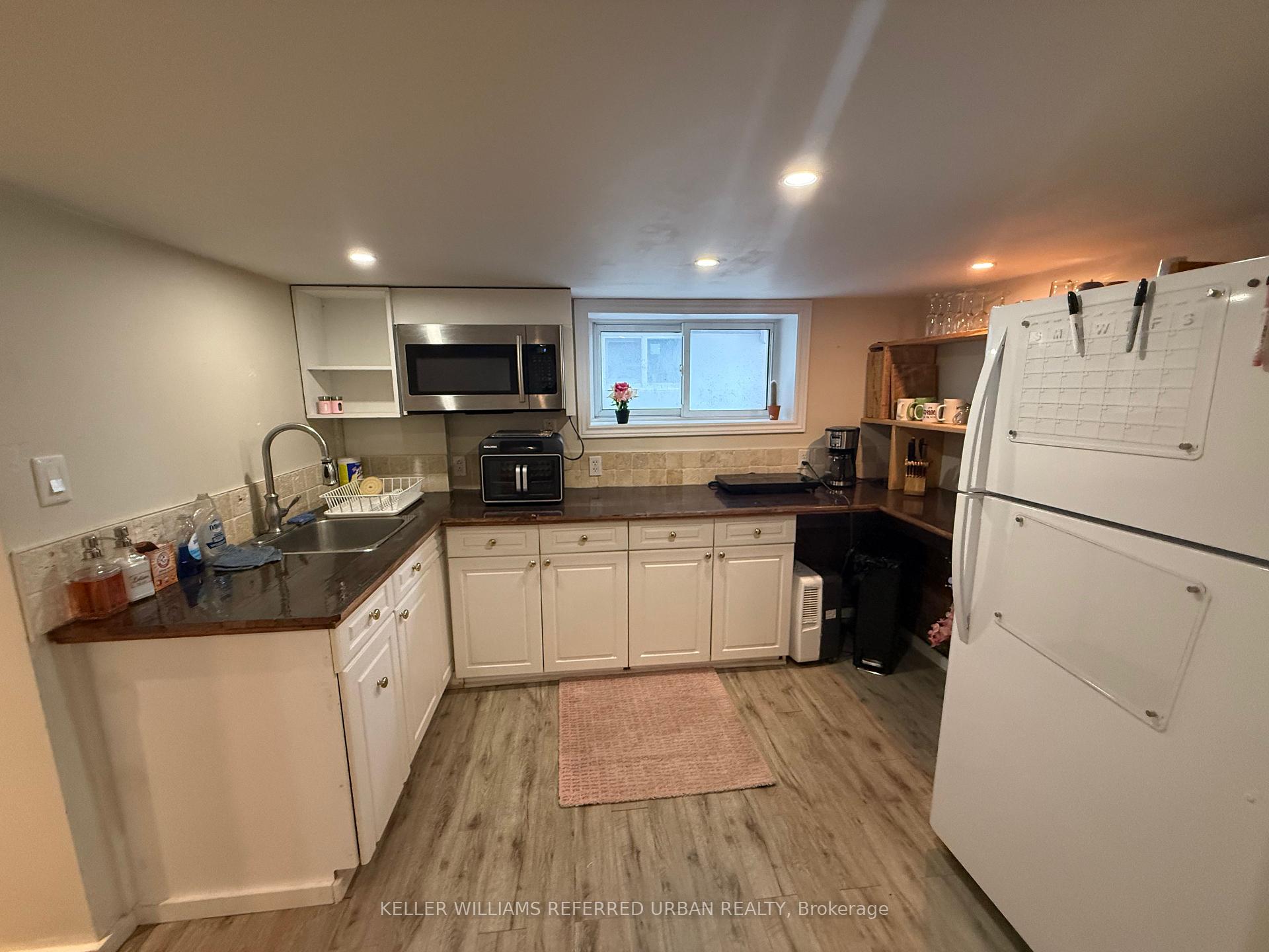 Photo 3 of Unit Bsmt, 23 Algoma Street, Etobicoke, Mimico — HOMEH