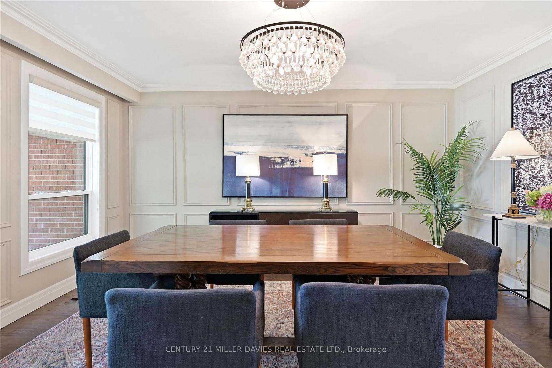 Photo 9 of 4450 Hawthorne Drive, Burlington, Shoreacres — HOMEH