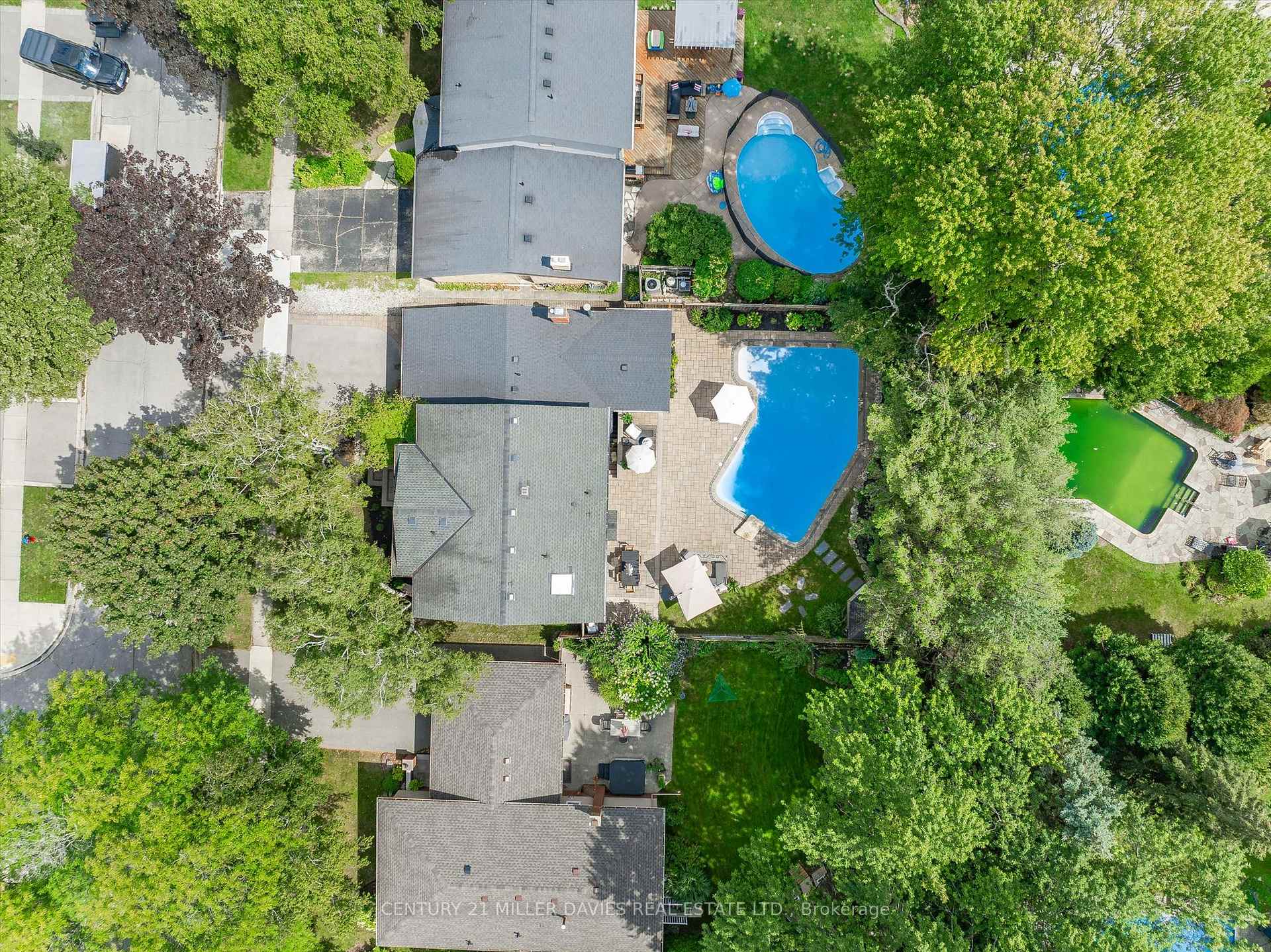 Photo 48 of 4450 Hawthorne Drive, Burlington, Shoreacres — HOMEH