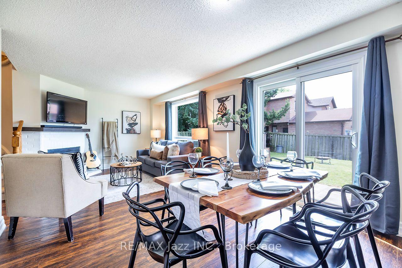 Photo 19 of 621 Flavelle Court, Pickering, Amberlea — HOMEH
