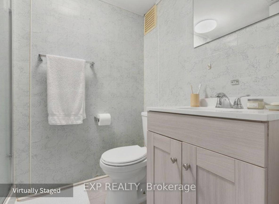 Photo 12 of 20 Canterbury Drive, St. Catharines, Oakdale — HOMEH