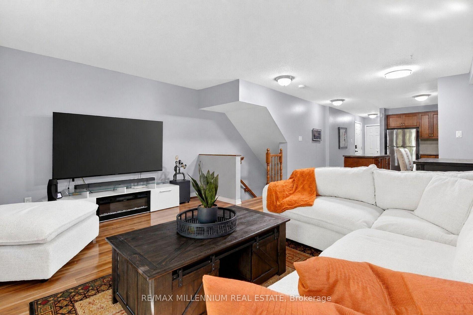 Photo 3 of 267 Keltie Private, Ottawa, Barrhaven - Longfields — HOMEH