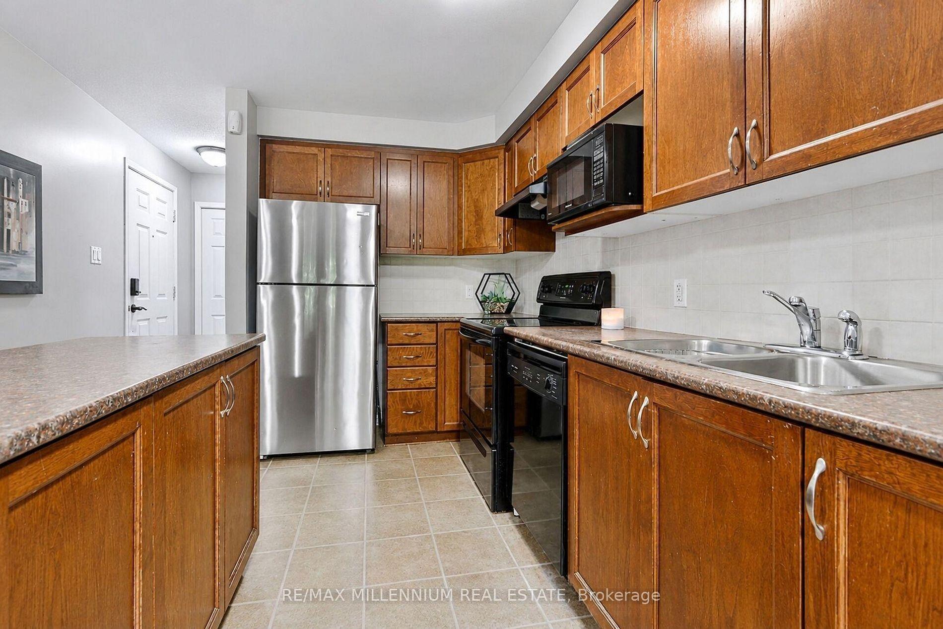 Photo 8 of 267 Keltie Private, Ottawa, Barrhaven - Longfields — HOMEH