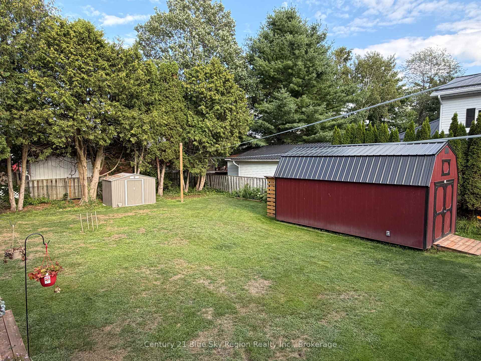 Photo 23 of 116 Campbell Avenue, North Bay, Ferris — HOMEH