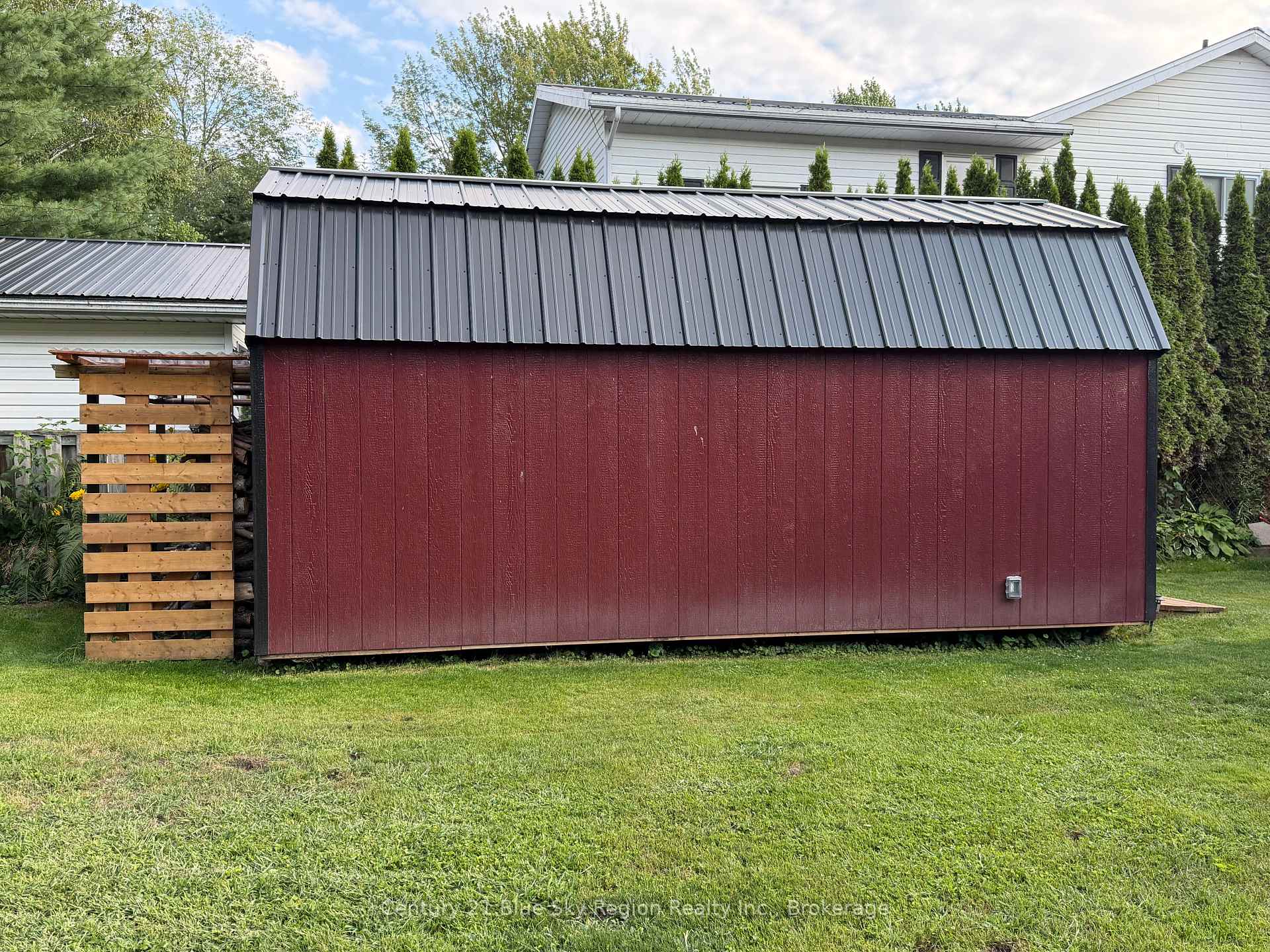 Photo 26 of 116 Campbell Avenue, North Bay, Ferris — HOMEH