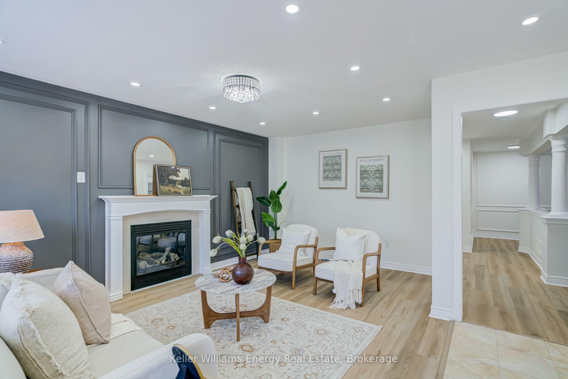 Photo 8 of 1342 Harlstone Crescent, Oshawa, Taunton — HOMEH