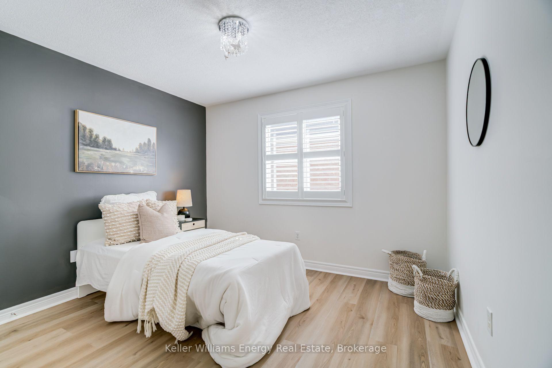 Photo 27 of 1342 Harlstone Crescent, Oshawa, Taunton — HOMEH