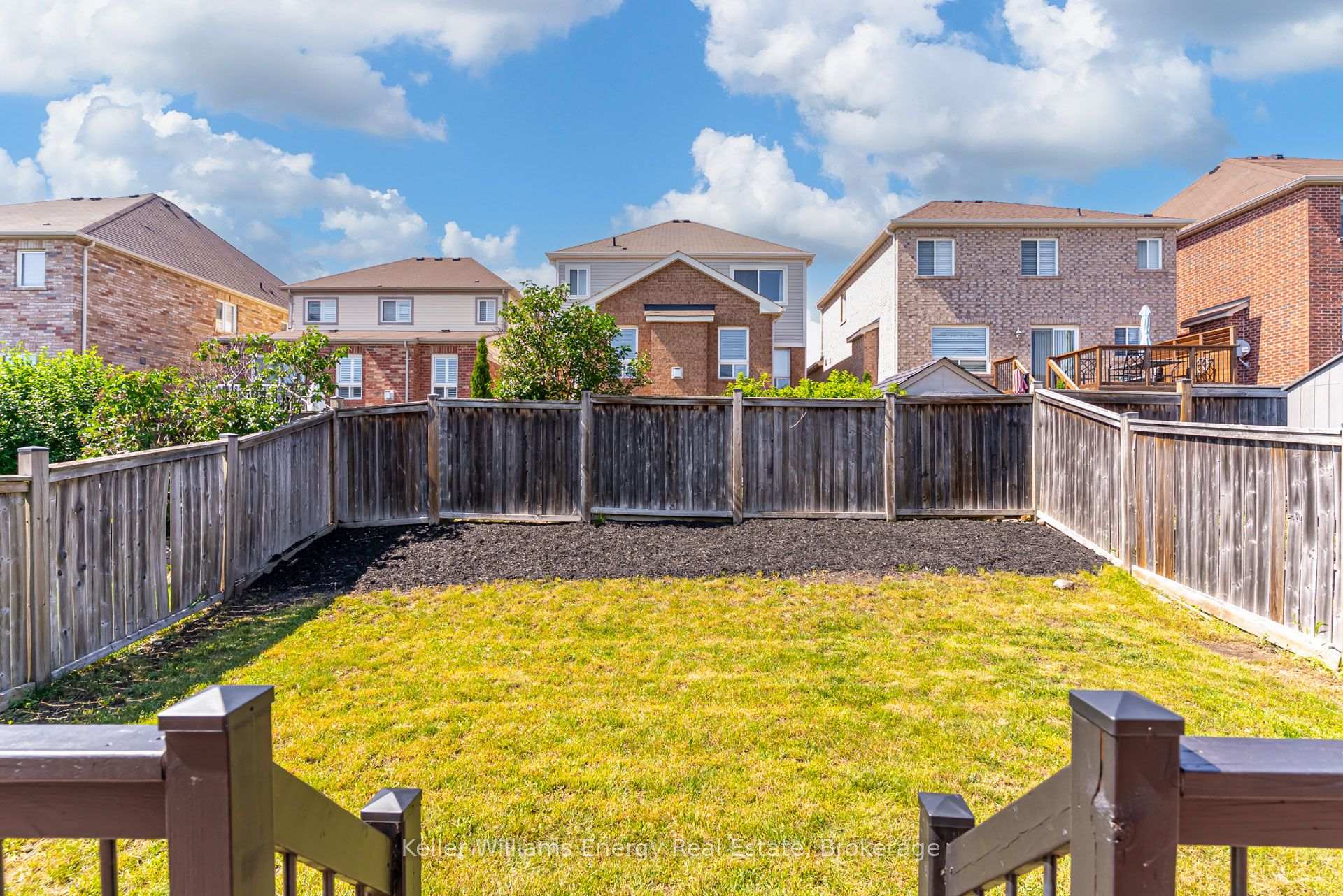 Photo 45 of 1342 Harlstone Crescent, Oshawa, Taunton — HOMEH