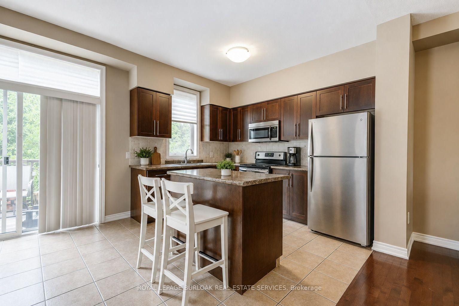 Photo 11 of Unit 13, 4165 Upper Middle Road, Burlington, Headon — HOMEH