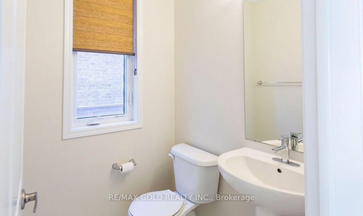 Photo 9 of 8005 Odell Crescent, Niagara Falls, Brown — HOMEH