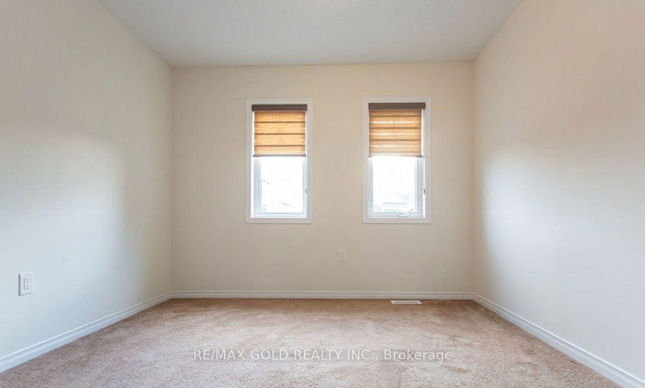 Photo 18 of 8005 Odell Crescent, Niagara Falls, Brown — HOMEH