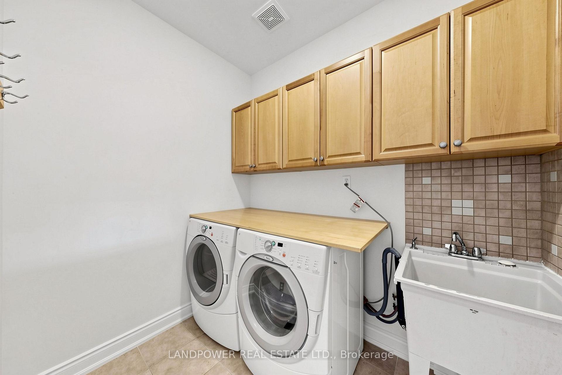 Photo 8 of 193 Helen Avenue, Markham, Village Green-South Unionville — HOMEH