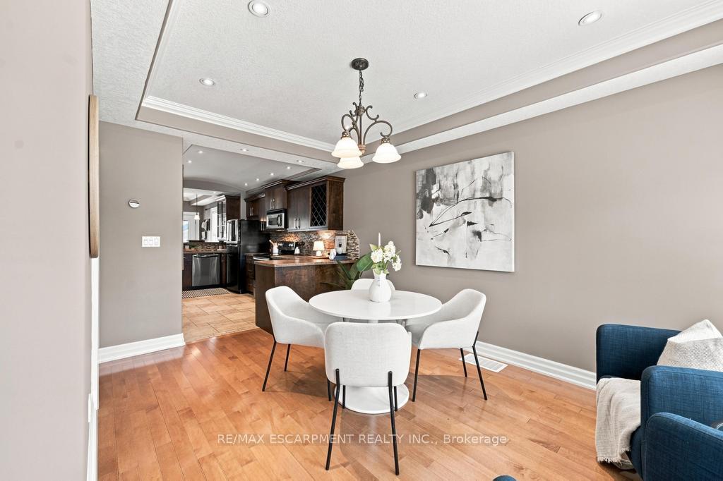 Photo 4 of 105 Munn Street, Hamilton, Raleigh — HOMEH