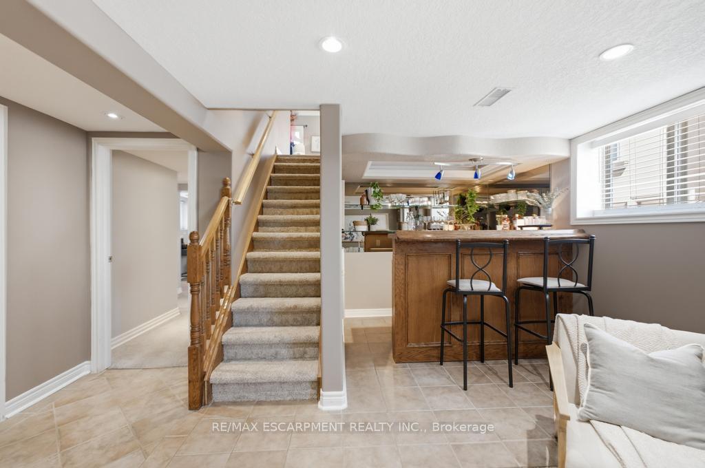 Photo 16 of 105 Munn Street, Hamilton, Raleigh — HOMEH