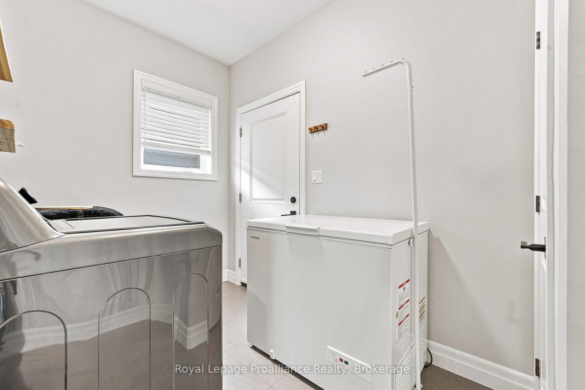 Photo 19 of 92 Northumberland Boulevard, Quinte West, Murray Ward — HOMEH