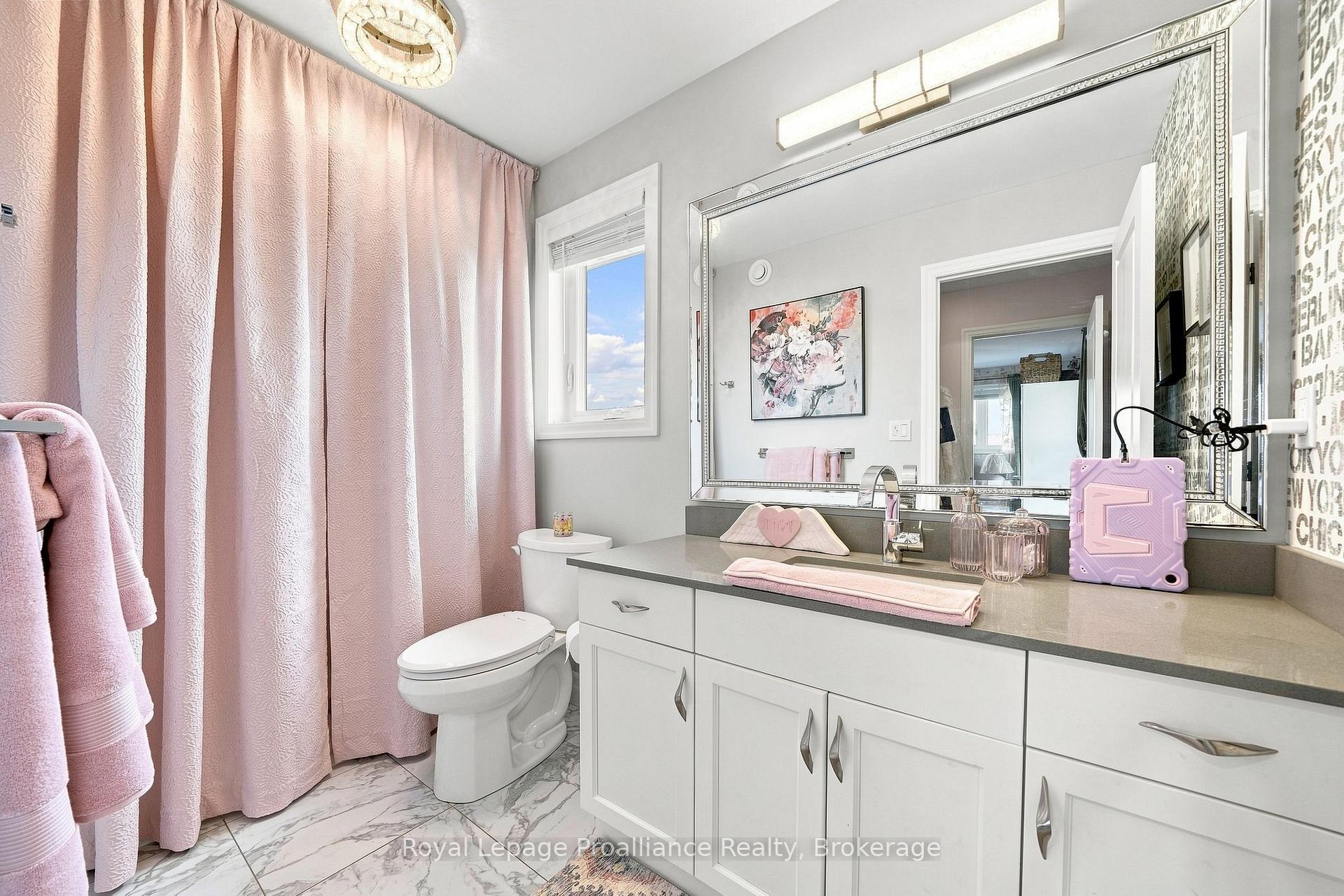 Photo 31 of 92 Northumberland Boulevard, Quinte West, Murray Ward — HOMEH
