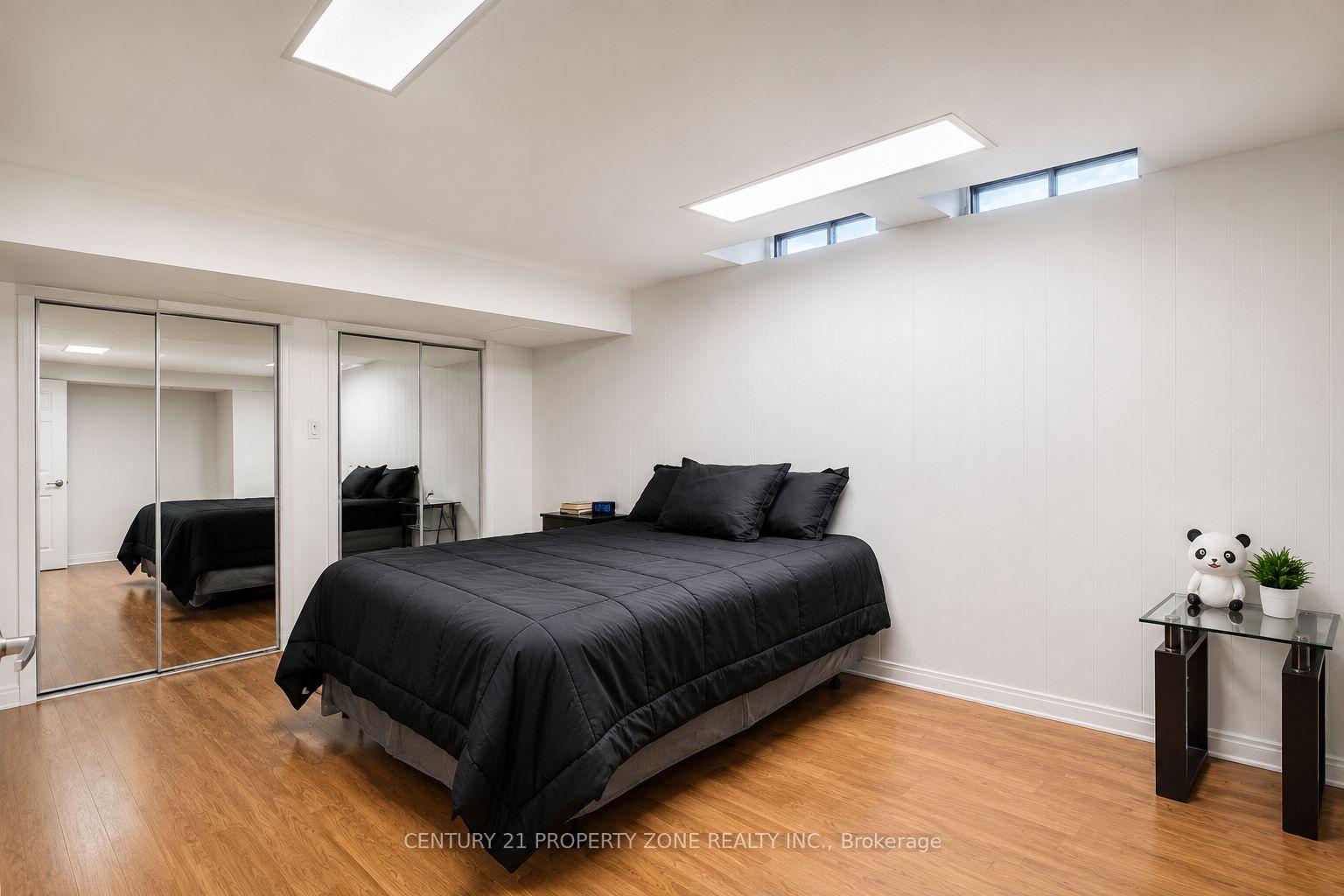 Photo 28 of 27 Madrid Crescent N, Brampton, Central Park — HOMEH