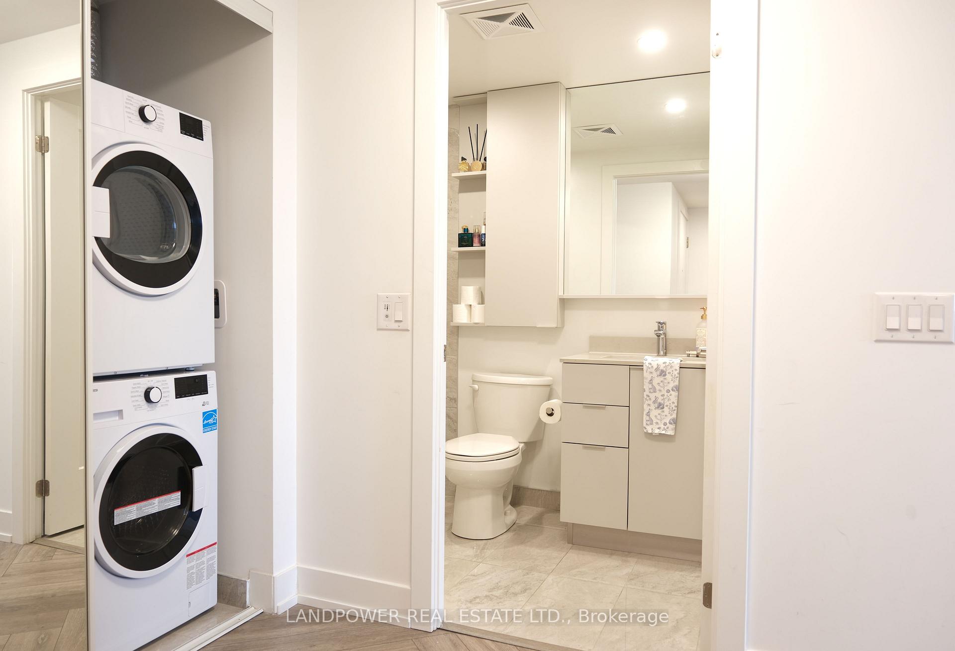Photo 5 of Unit 819, 9 Clegg Road, Markham, Unionville — HOMEH