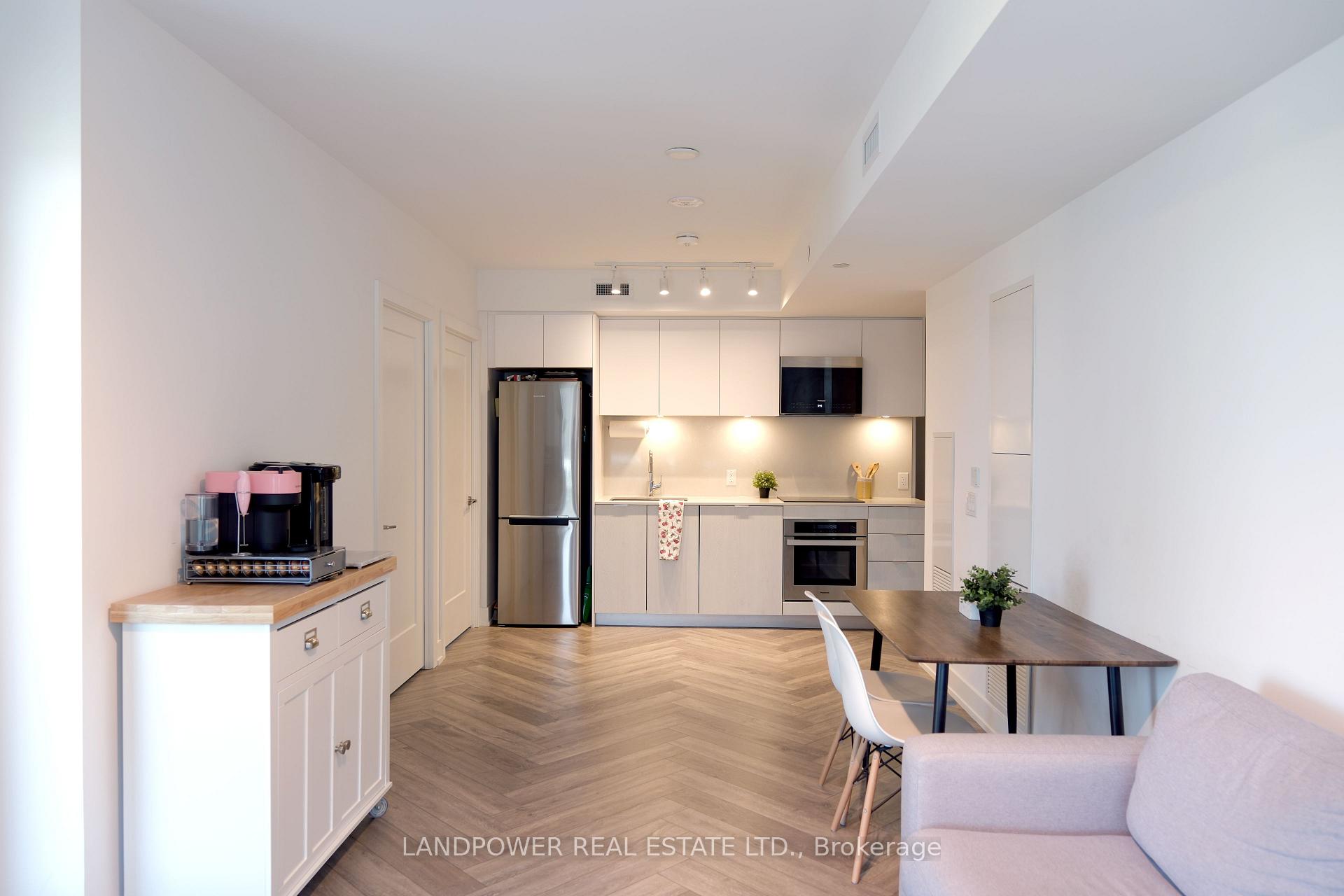 Photo 9 of Unit 819, 9 Clegg Road, Markham, Unionville — HOMEH