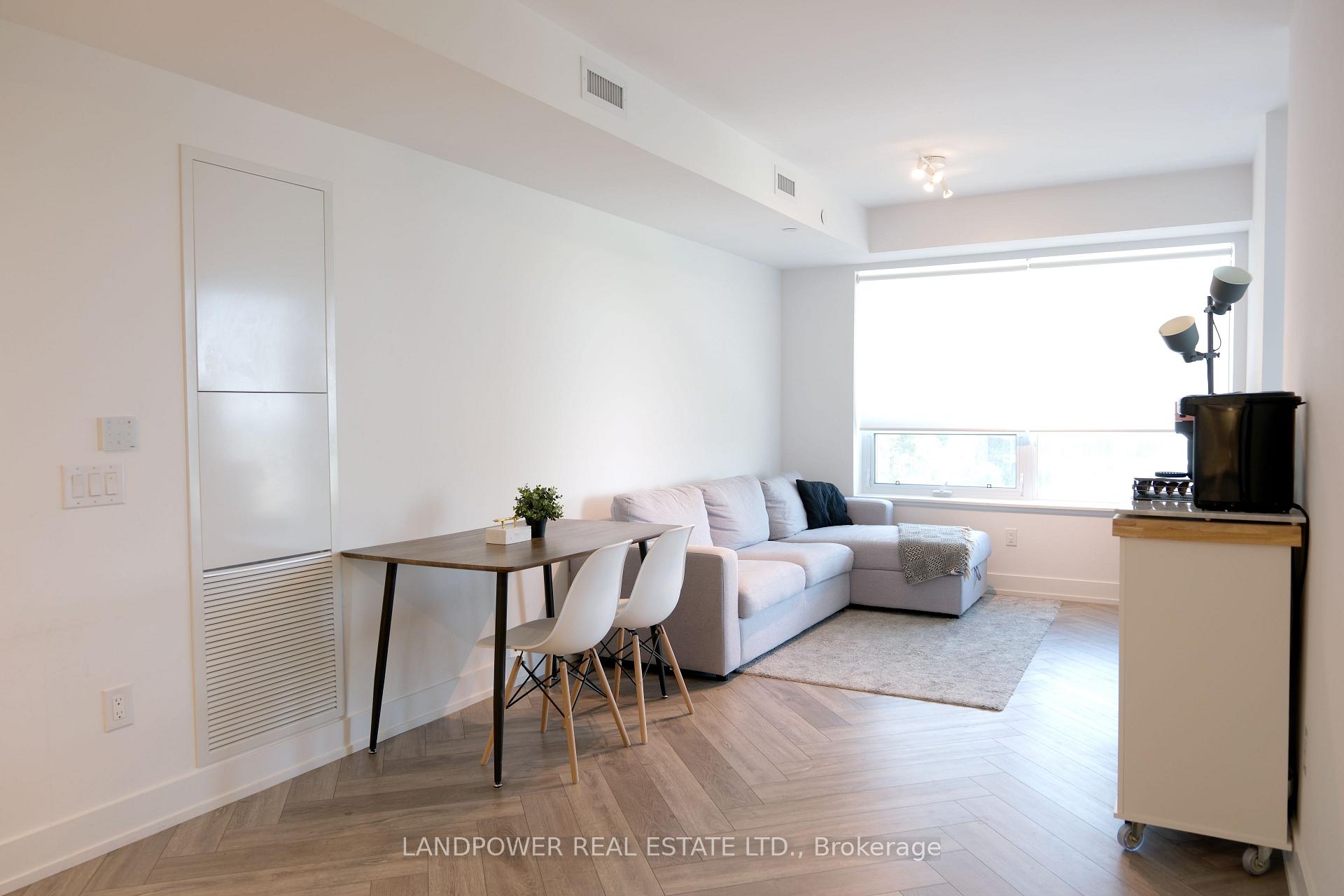 Photo 12 of Unit 819, 9 Clegg Road, Markham, Unionville — HOMEH