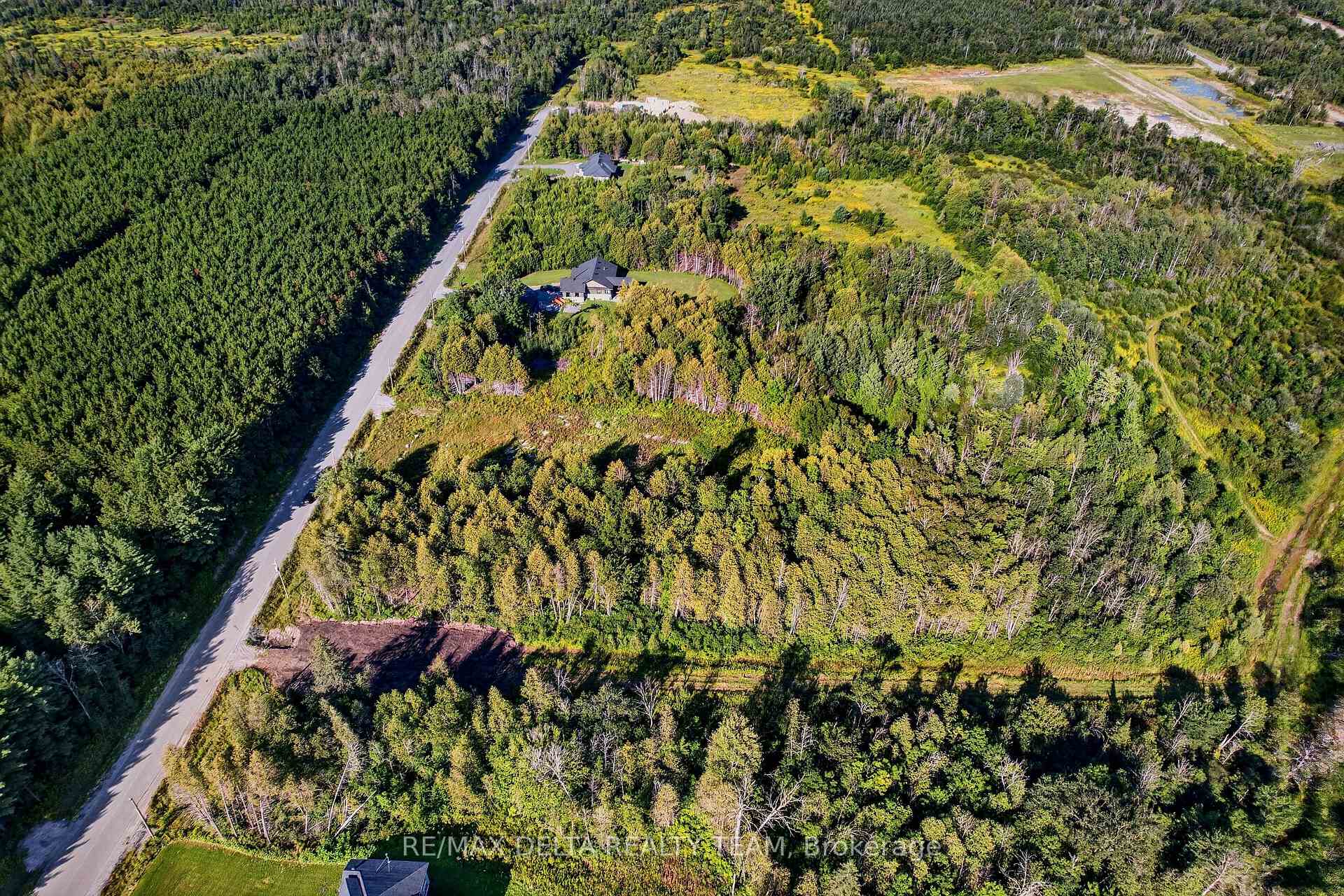 Photo 9 of 6240 Nick Adams Road, Ottawa, Osgoode Twp North of Reg Rd 6 — HOMEH