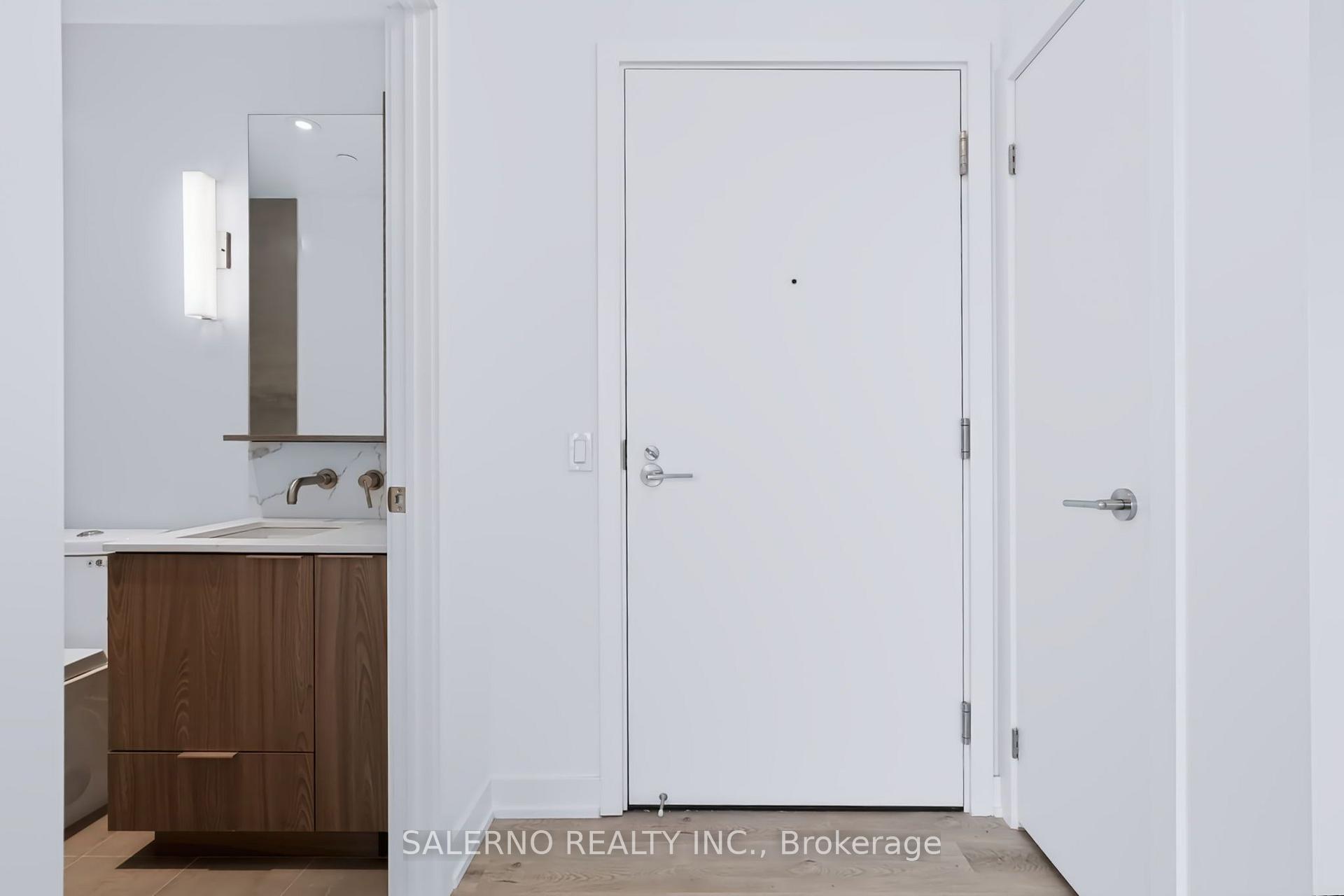 Photo 8 of Unit 1702, 120 Broadway Avenue, Toronto, Mount Pleasant West — HOMEH